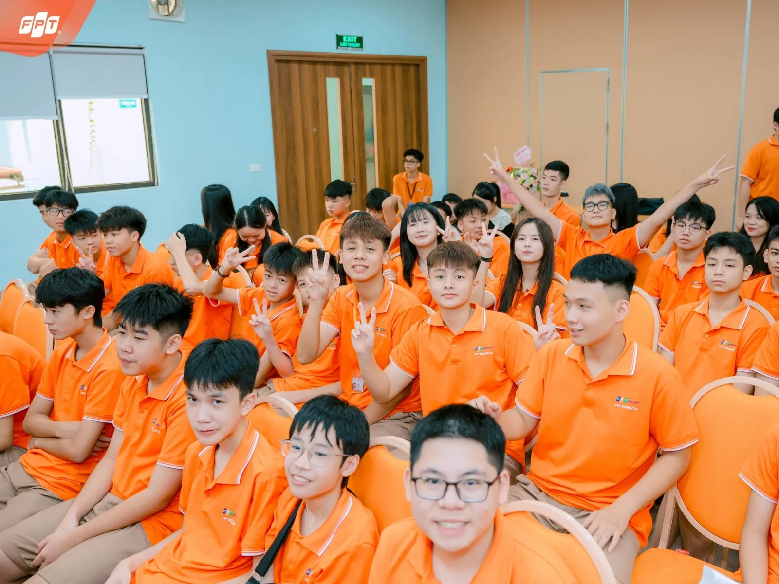 Khoan dung là gì? Hiểu đúng để nuôi dạy trẻ biết tôn trọng và yêu thương | FPT Schools