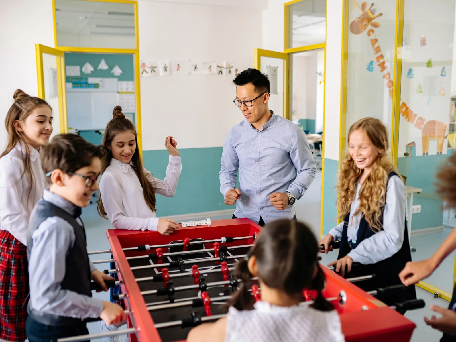 Thấu hiểu và tôn trọng sự khác biệt của các thế hệ