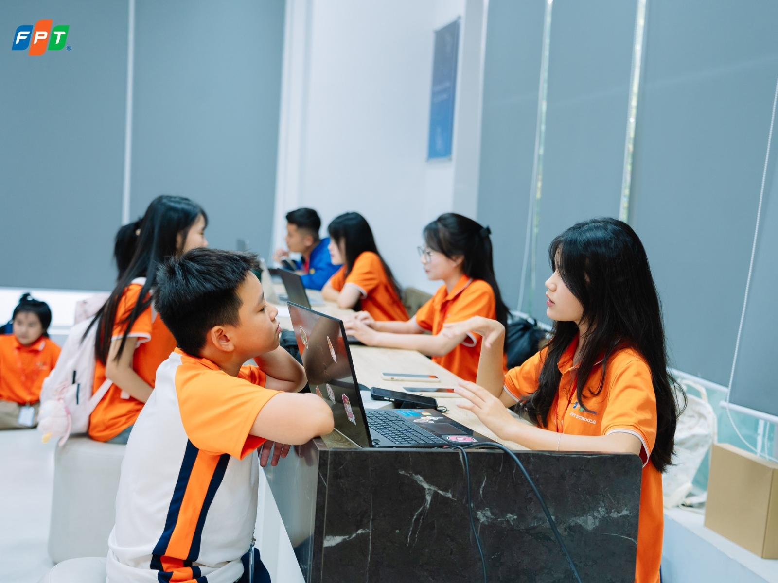 Những kỹ năng sơ cứu cơ bản cha mẹ nên dạy con