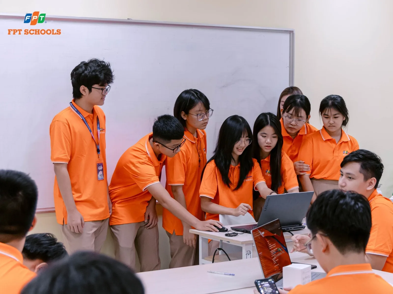 Kỹ năng tin học văn phòng là gì? Cần những gì để giỏi? | FPT Schools