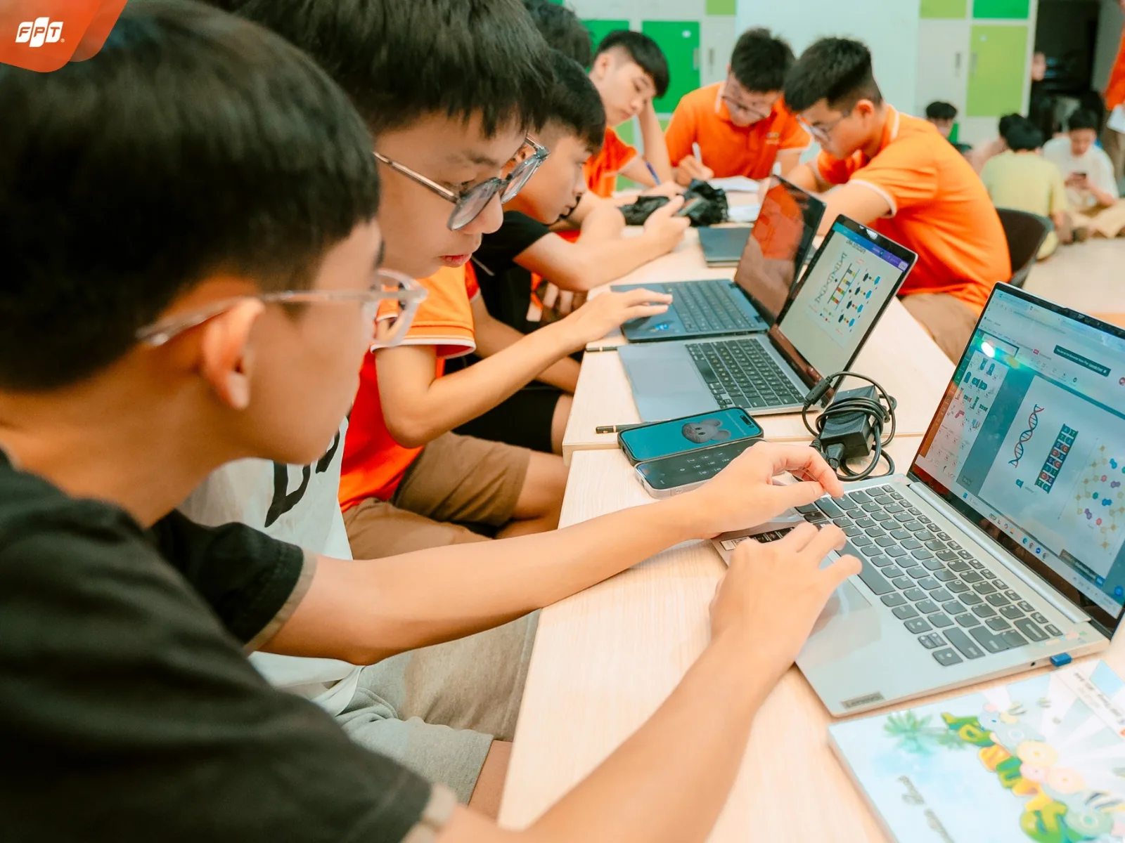 Làm sao để con thích học tiếng Anh? 12 cách giúp trẻ yêu ngôn ngữ tự nhiên mỗi ngày - FPT Education Vì sao nhiều trẻ không thích học tiếng Anh?