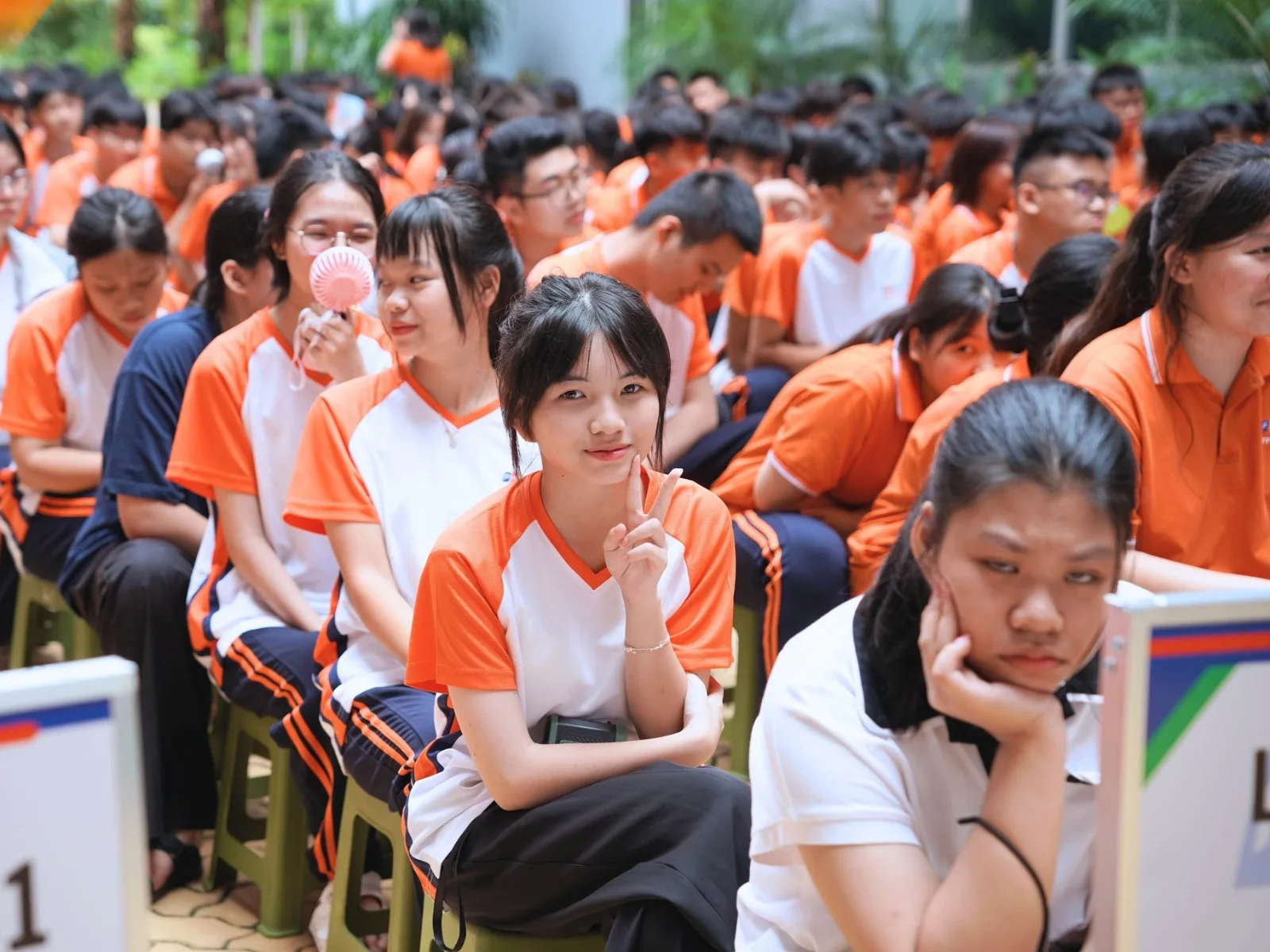 Thách thức và giải pháp vấn đề tình yêu học trò