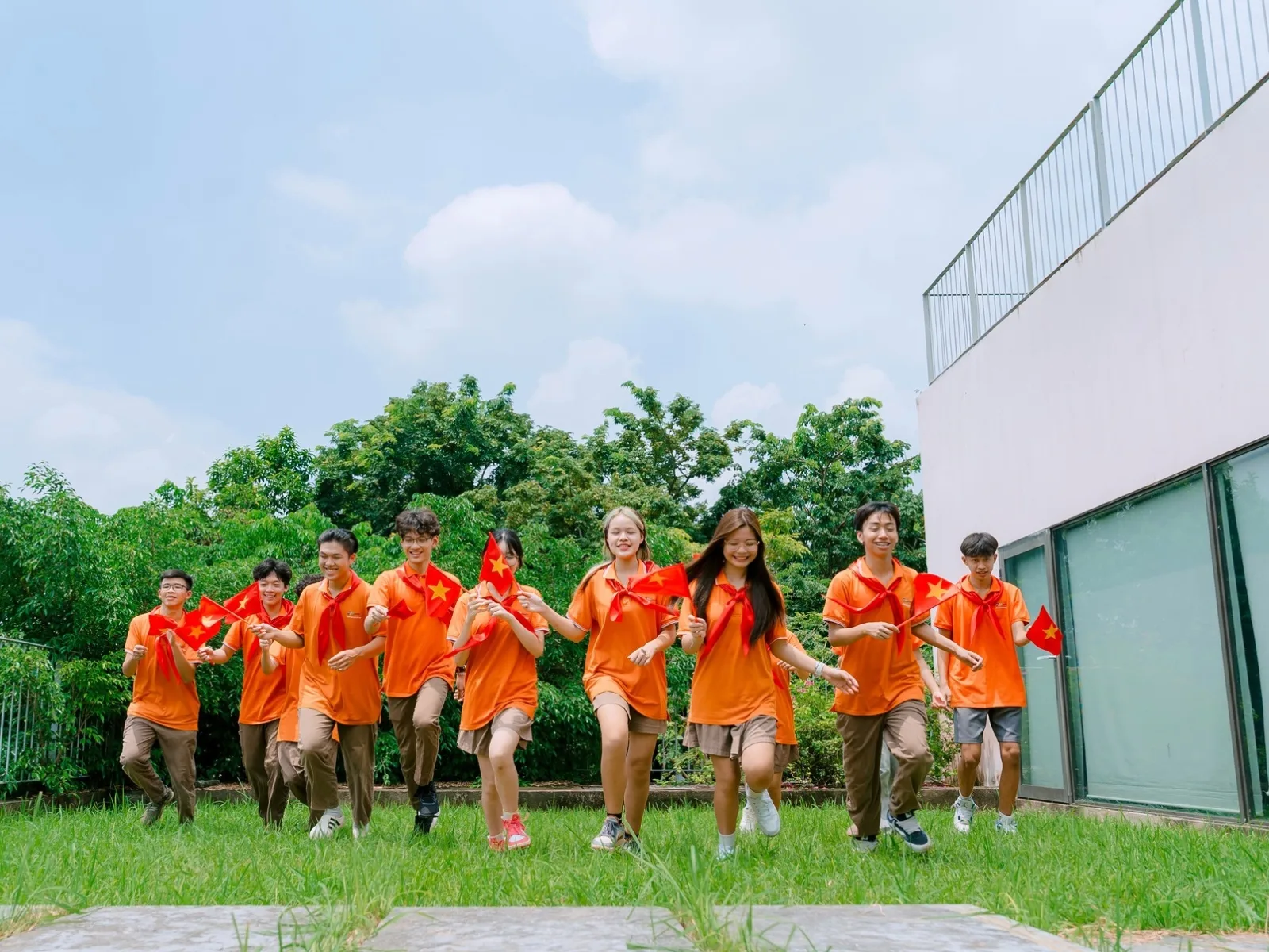 Năng Khiếu Âm Nhạc Là Gì? Cách Phát Triển Tiềm Năng Âm Nhạc Của Bản Thân | FPT Schools