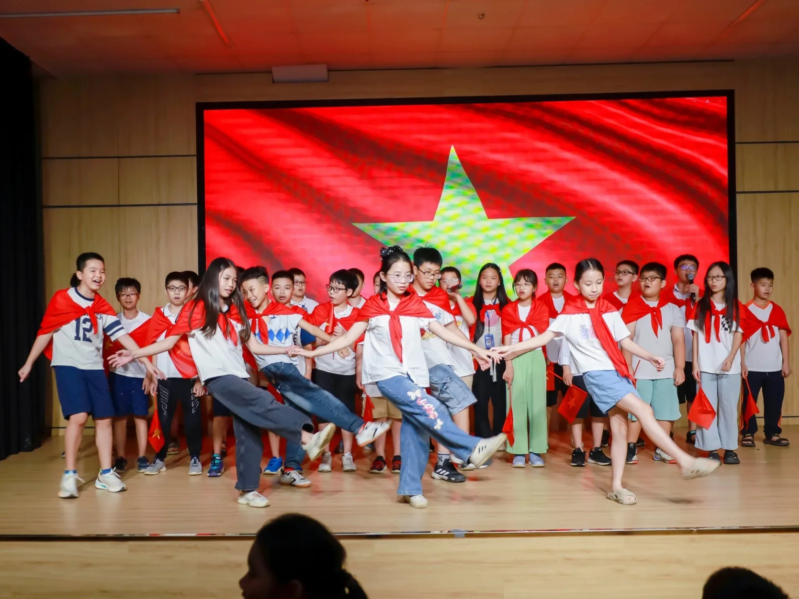 Năng Khiếu Âm Nhạc Là Gì? Cách Phát Triển Tiềm Năng Âm Nhạc Của Bản Thân - FPT Education Năng Khiếu Âm Nhạc Là Gì? Cách Phát Triển Tiềm Năng Âm Nhạc Của Bản Thân