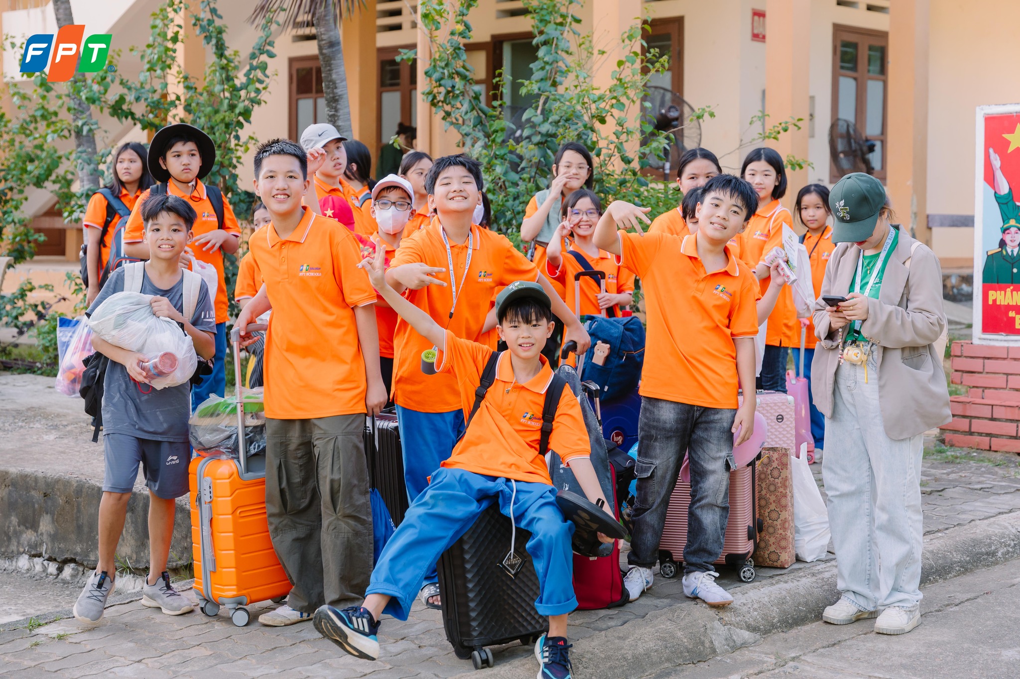 Hướng dẫn chi tiết thủ tục chuyển trường cho học sinh tiểu học phụ huynh cần lưu ý | FPT Schools