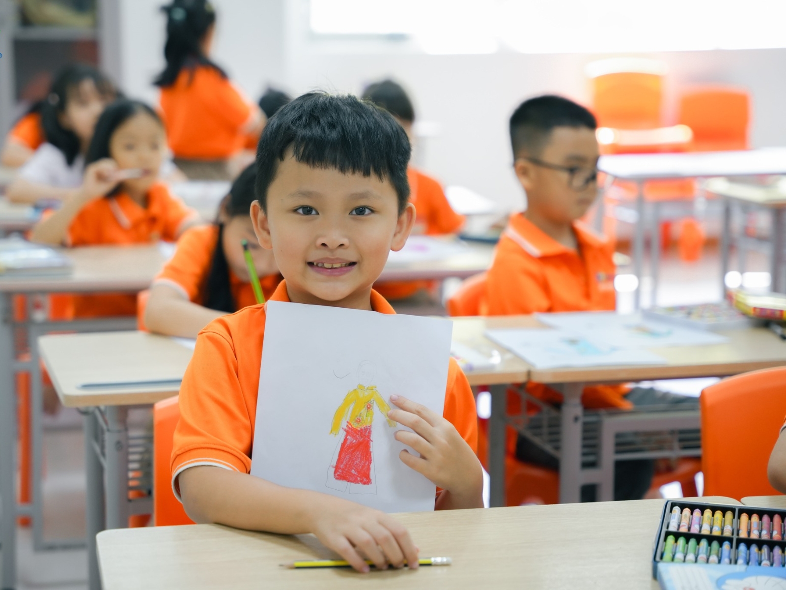 Hướng dẫn thủ tục nhập học lớp 1 mới nhất phụ huynh cần biết - FPT Education Thủ tục nhập học lớp 1 gồm những bước nào?