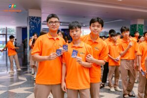 Tư duy tăng trưởng là gì? 8 cách rèn luyện tư duy tăng trưởng hiệu quả | FPT Schools