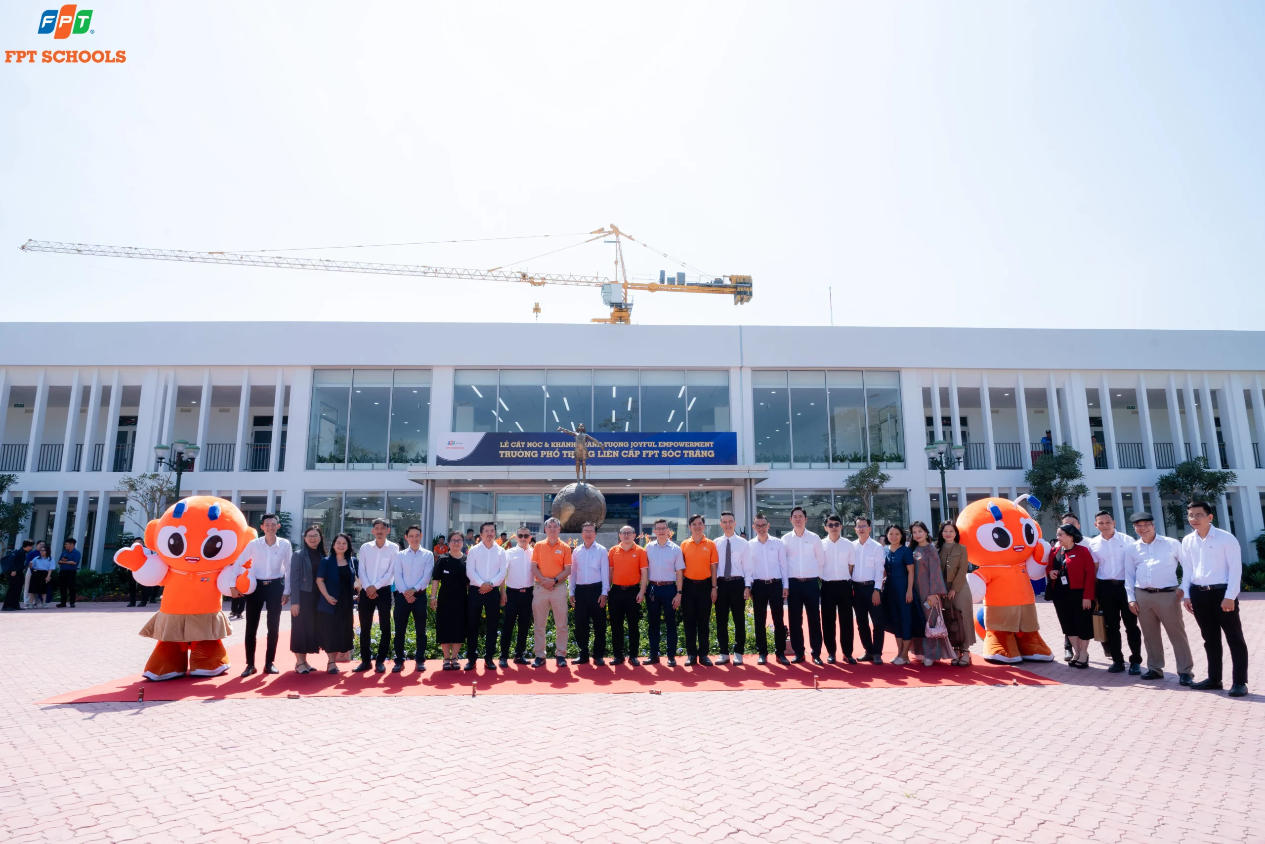 FPT cất nóc thêm công trình trường phổ thông liên cấp tại Cần Thơ | FPT Schools