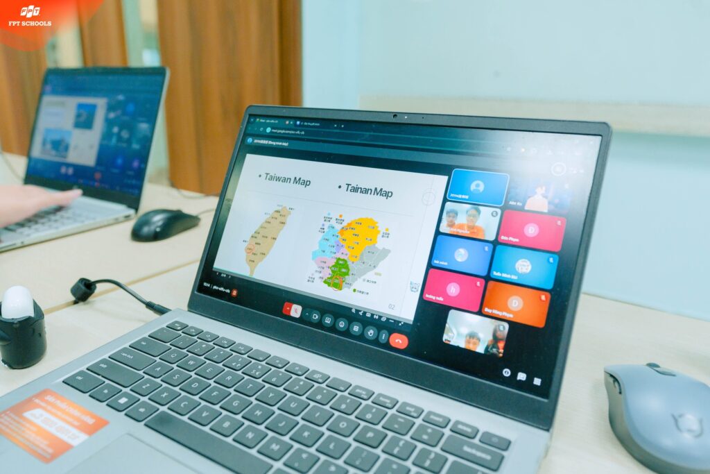 Giáo dục hội nhập tại Trường THPT FPT Hà Nội qua chương trình giao lưu trực tuyến với Đài Loan - FPT Education chương trình giao lưu trực tuyến