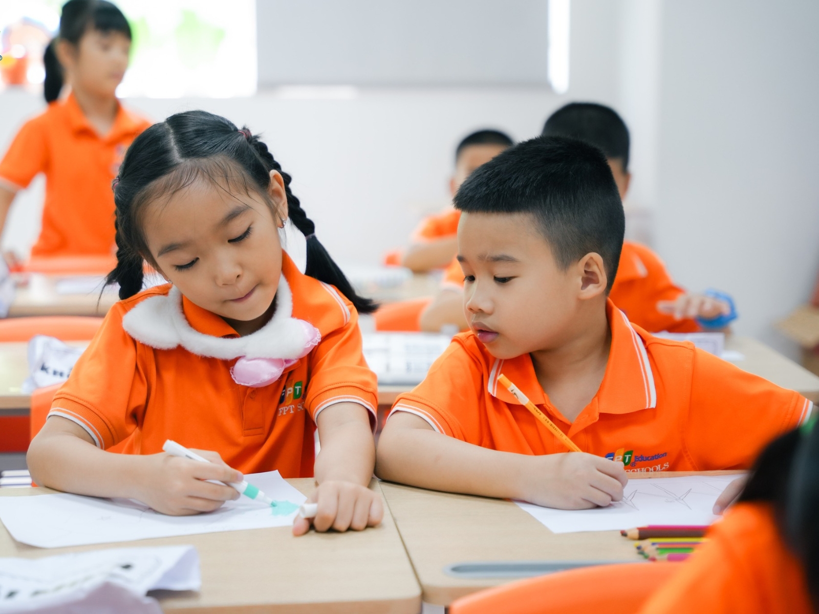 Học thêm nhiều có tốt không? Góc nhìn thực tế cho phụ huynh và học sinh - FPT Education Lợi ích của việc học thêm nếu học đúng cách