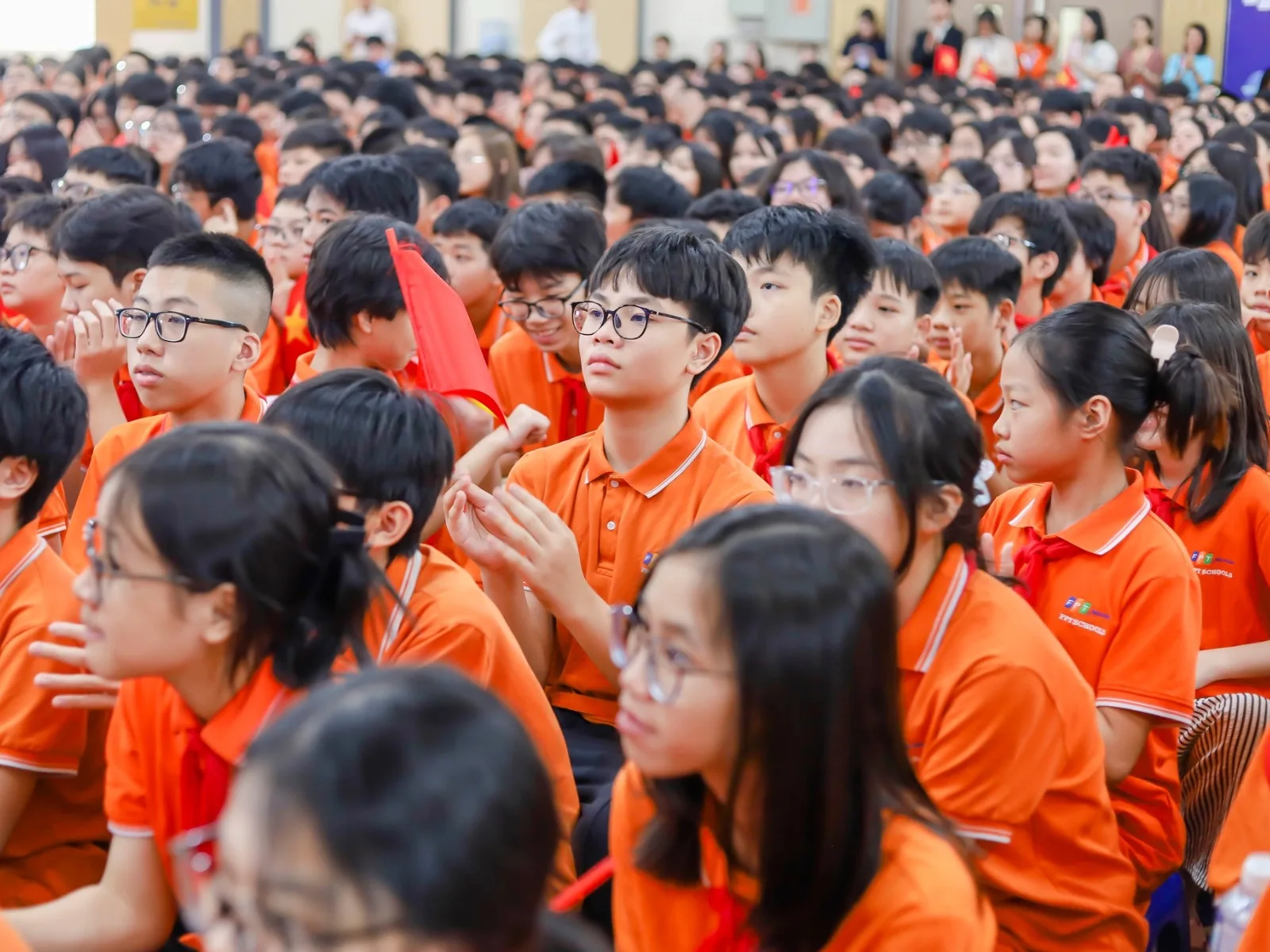 Tư duy tăng trưởng là gì? 8 cách rèn luyện tư duy tăng trưởng hiệu quả - FPT Education Dấu hiệu của người có tư duy tăng trưởng