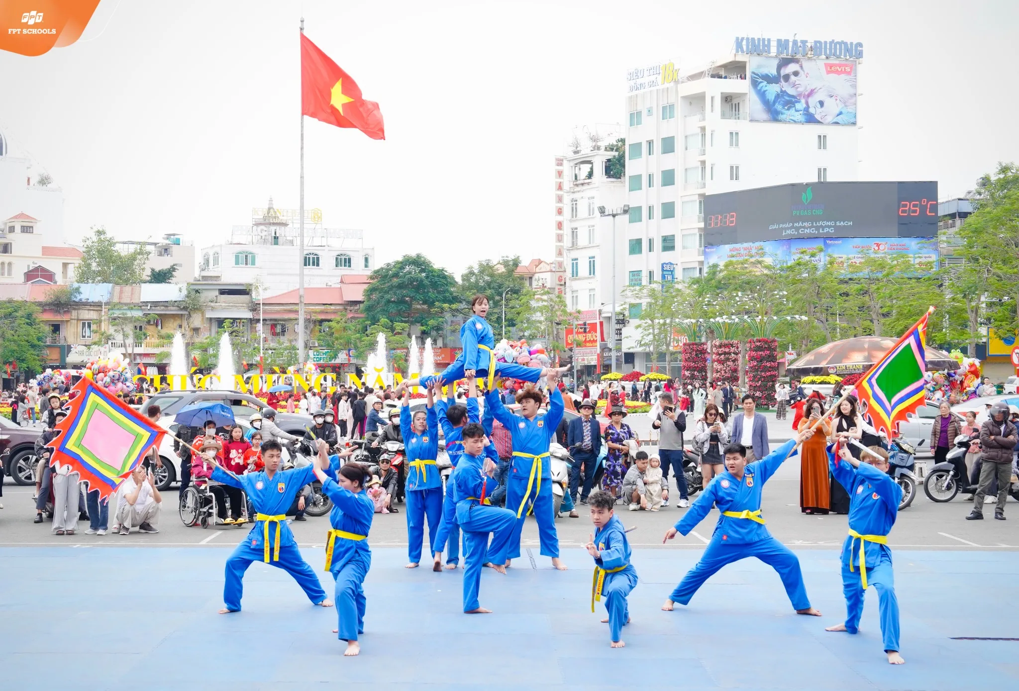 Học sinh FPT School Hải Phòng tự hào biểu diễn Vovinam mừng Đảng, mừng xuân Bính Ngọ 2026 | FPT Schools