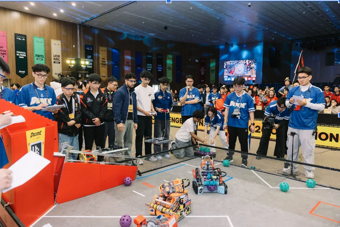 Học sinh Việt Nam sẽ thi đấu robotics tại Mỹ 2026 - FPT Education Học sinh Việt Nam sẽ thi đấu robotics tại Mỹ 2026 | FPT Schools
