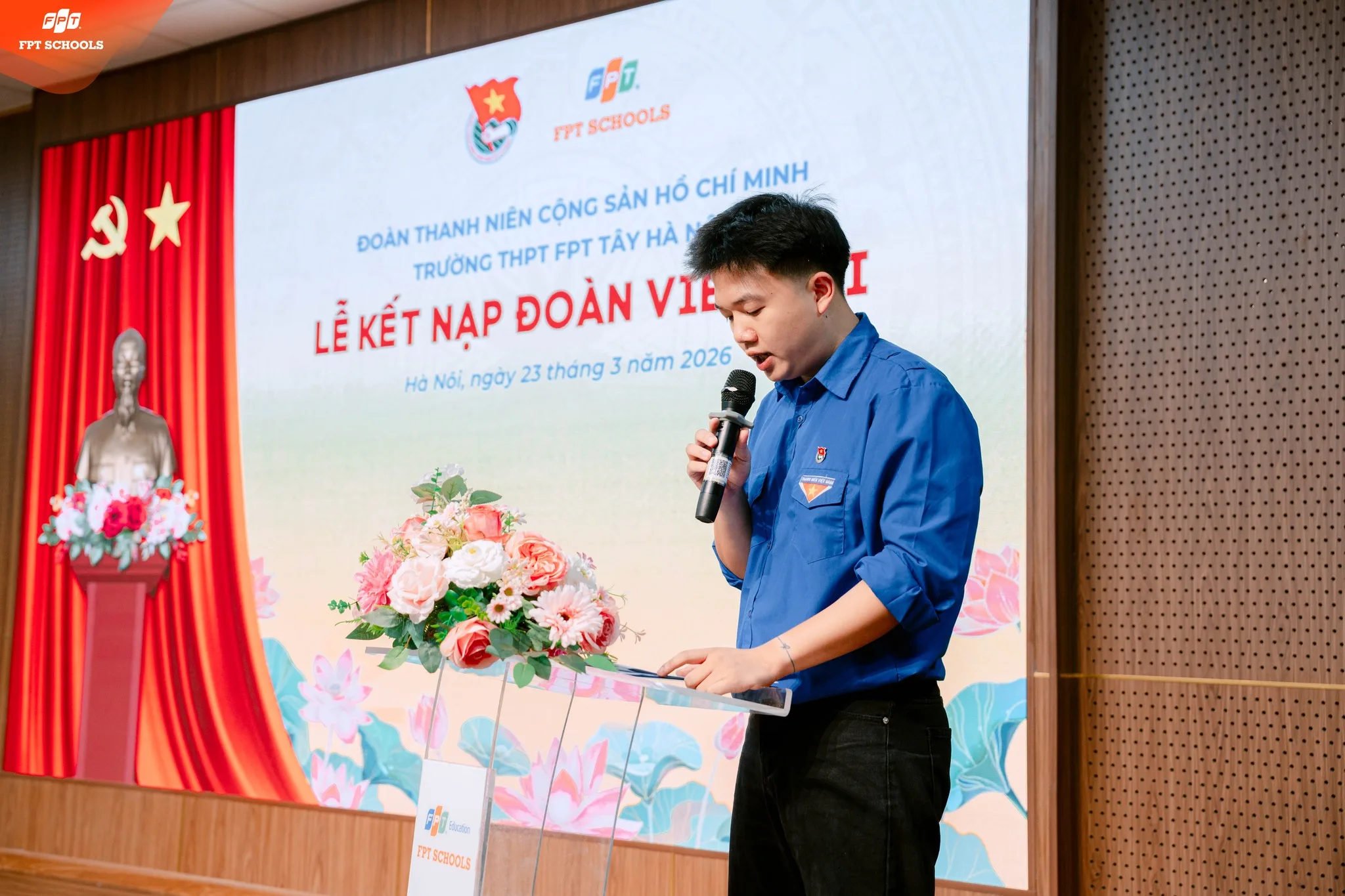 HƯỞNG ỨNG NGÀY ĐOÀN TNCS HỒ CHÍ MINH - TRƯỜNG THPT FPT TÂY HÀ NỘI TỔ CHỨC LỄ KẾT NẠP ĐOÀN VIÊN MỚI NĂM HỌC 2025-2026 - FPT Education HƯỞNG ỨNG NGÀY ĐOÀN TNCS HỒ CHÍ MINH - TRƯỜNG THPT FPT TÂY HÀ NỘI TỔ CHỨC LỄ KẾT NẠP ĐOÀN VIÊN MỚI NĂM HỌC 2025-2026 | FPT Schools