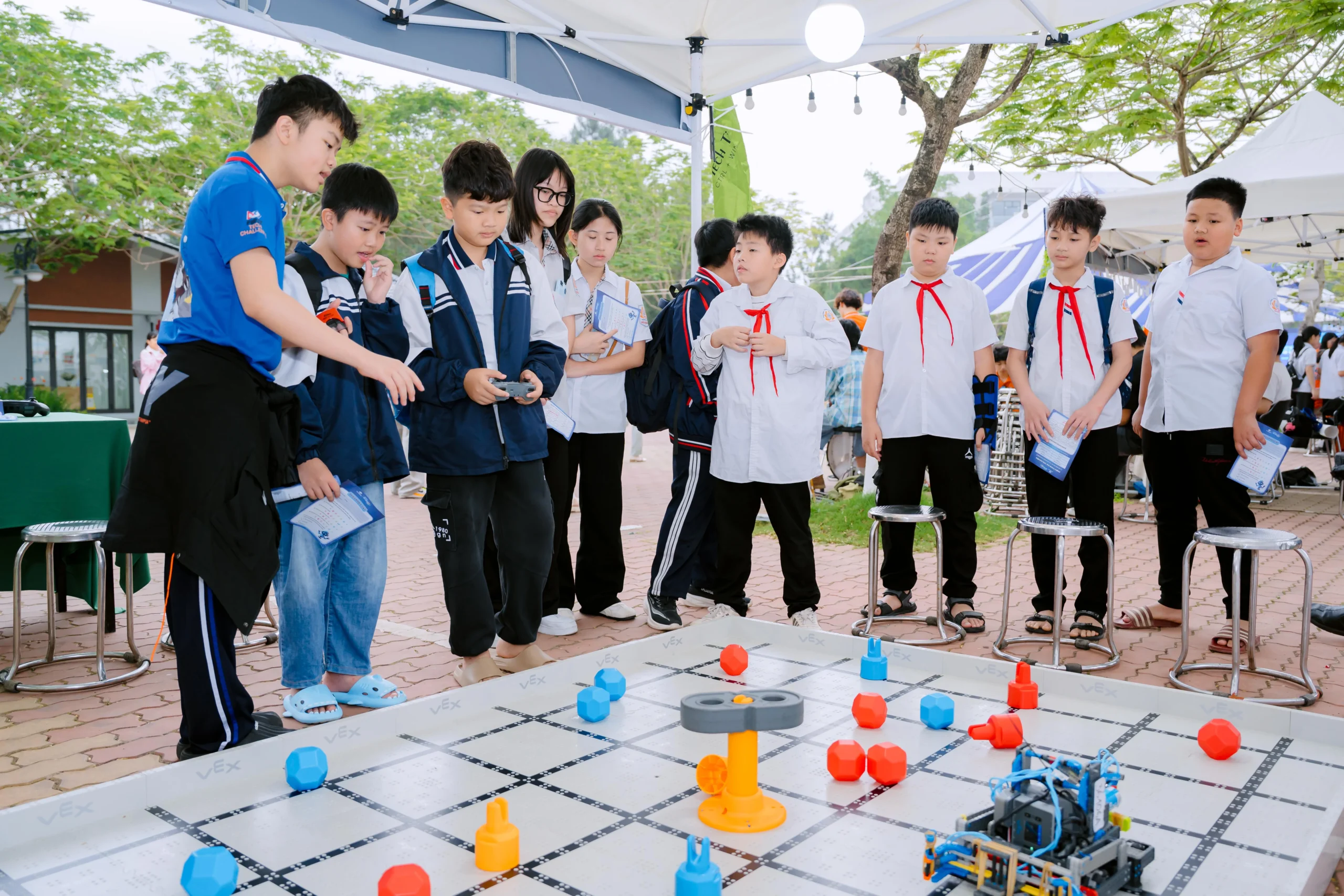 FPT Schools tổ chức ngày hội công nghệ FSchools Open STEM Day 2026 quy mô gần 4.000 người tại Hà Nội | FPT Schools