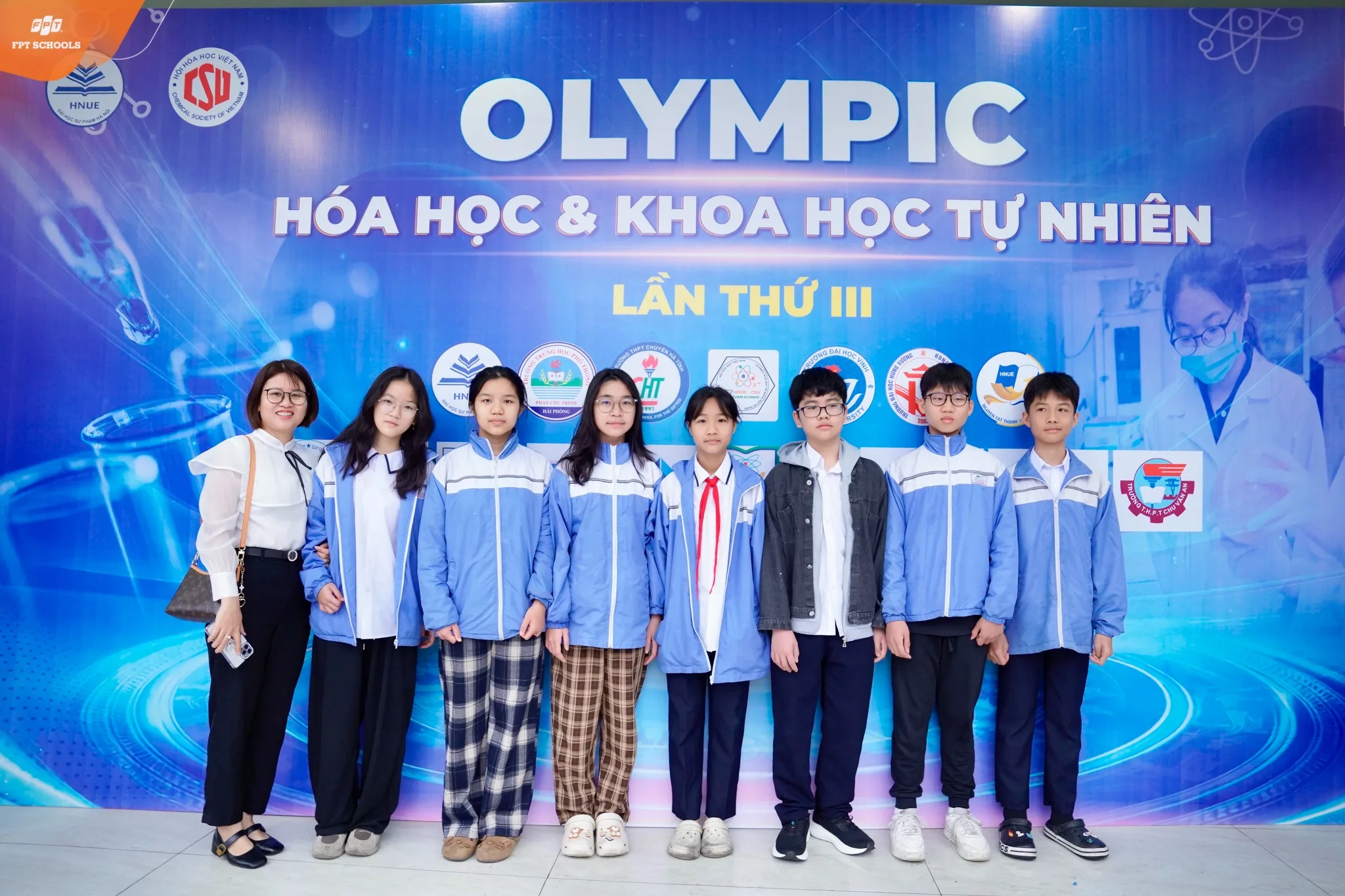 Sôi động ngày thi Olympic Hóa học và Khoa học Tự nhiên tại FPT School Hải Phòng | FPT Schools