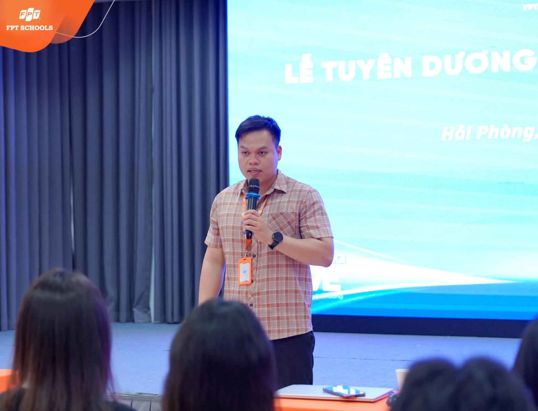 FPT School Hải Phòng tuyên dương CLB YOLO - Những "chiến binh" đứng đằng sau các sự kiện lớn - FPT Education FPT School Hải Phòng tuyên dương CLB YOLO - Những "chiến binh" đứng đằng sau các sự kiện lớn | FPT Schools