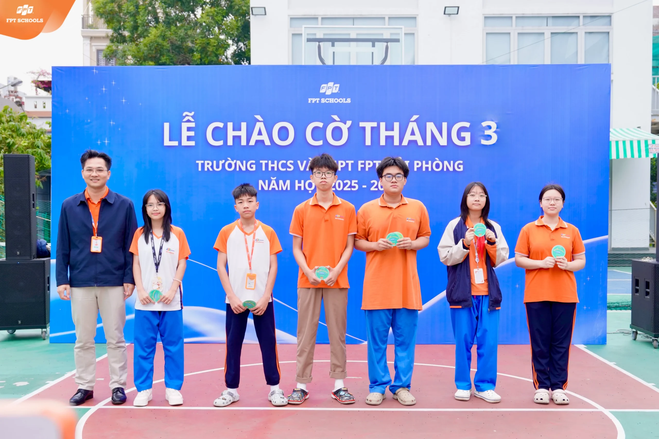 Lễ chào cờ tháng 3 - Khởi động tháng mới rực rỡ tại FPT School Hải Phòng - FPT Education Lễ chào cờ tháng 3 - Khởi động tháng mới rực rỡ tại FPT School Hải Phòng | FPT Schools