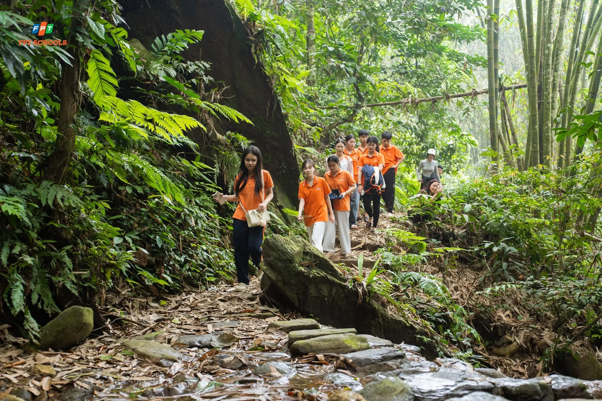 Chuyến dã ngoại 2 ngày 1 đêm đáng nhớ - Hành trình trưởng thành của học sinh khối 9 và khối 12 | FPT Schools