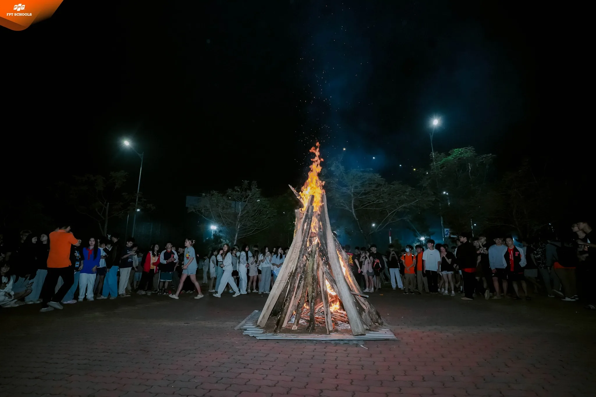 Tháng 3 rực rỡ tại Hội trại Thanh niên – Ánh lửa đại ngàn 2026 - FPT Education Tháng 3 rực rỡ tại Hội trại Thanh niên – Ánh lửa đại ngàn 2026 | FPT Schools