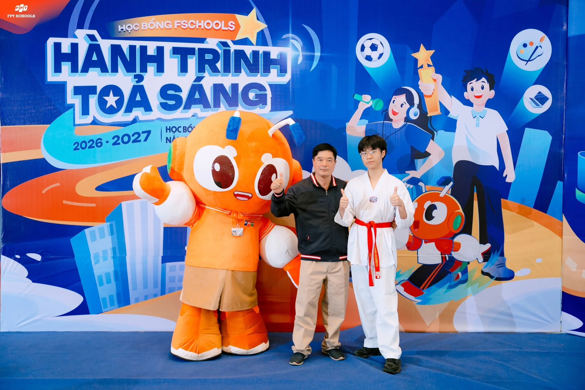 KHI MỖI HỌC SINH ĐỀU TỎA SÁNG THEO CÁCH RIÊNG TẠI “FSCHOOLS – HÀNH TRÌNH TỎA SÁNG” | FPT Schools