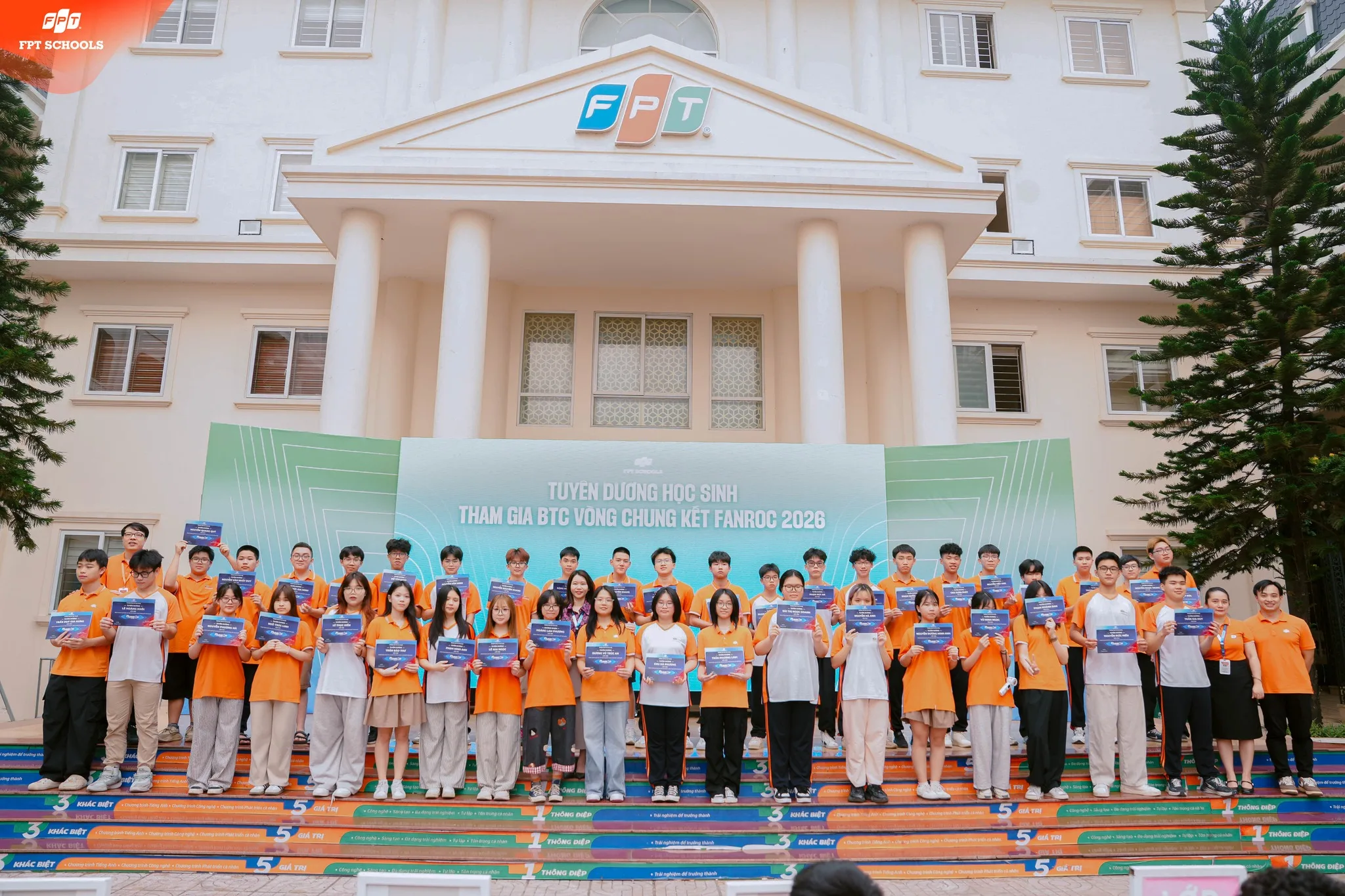 FPT SCHOOL TÂY HÀ NỘI VÀ HÀNH TRÌNH THÁNG 3 RỰC RỠ: KHI TRẢI NGHIỆM TẠO NÊN BẢN LĨNH VÀ KHÁT VỌNG VƯƠN XA | FPT Schools