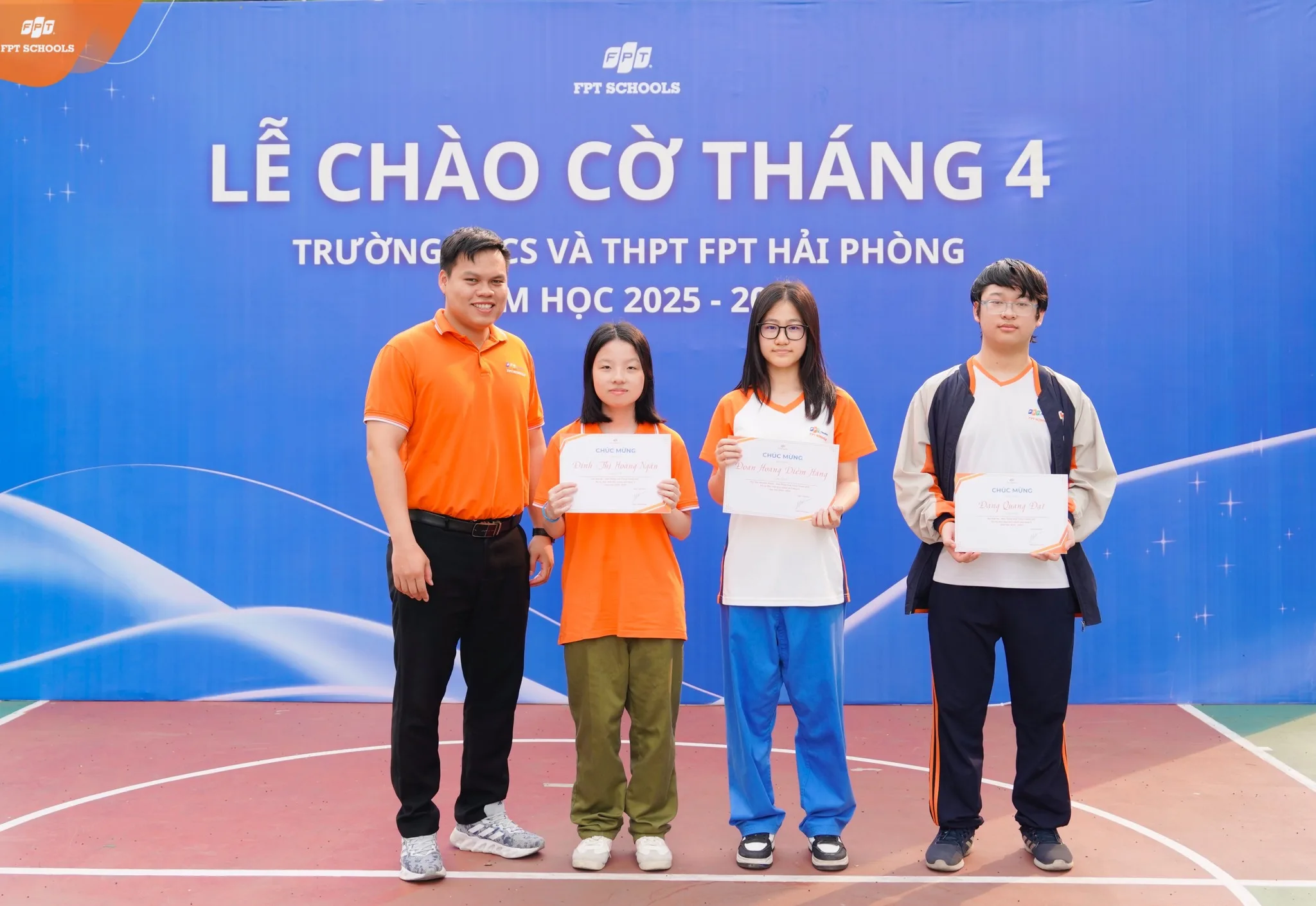 Lễ chào cờ tháng 4 FPT School Hải Phòng Khởi động tháng mới, sẵn sàng tăng tốc | FPT Schools