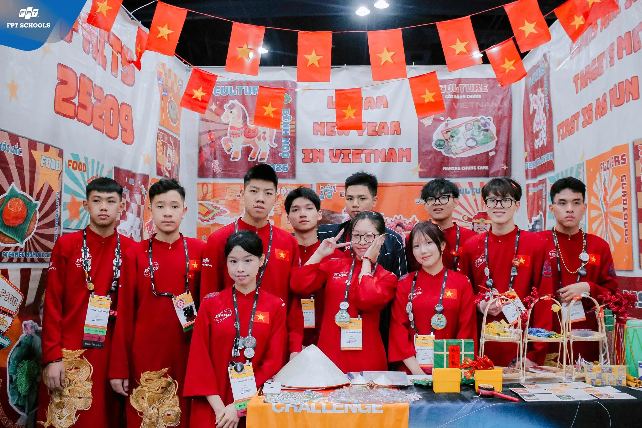 DẤU ẤN CÔNG NGHỆ TẠI HOA KỲ: ĐỘI TUYỂN FRITS CHINH PHỤC GIẢI THƯỞNG JUDGES’ CHOICE TẠI CHUNG KẾT THẾ GIỚI FIRST CHAMPIONSHIP 2025-2026 | FPT Schools
