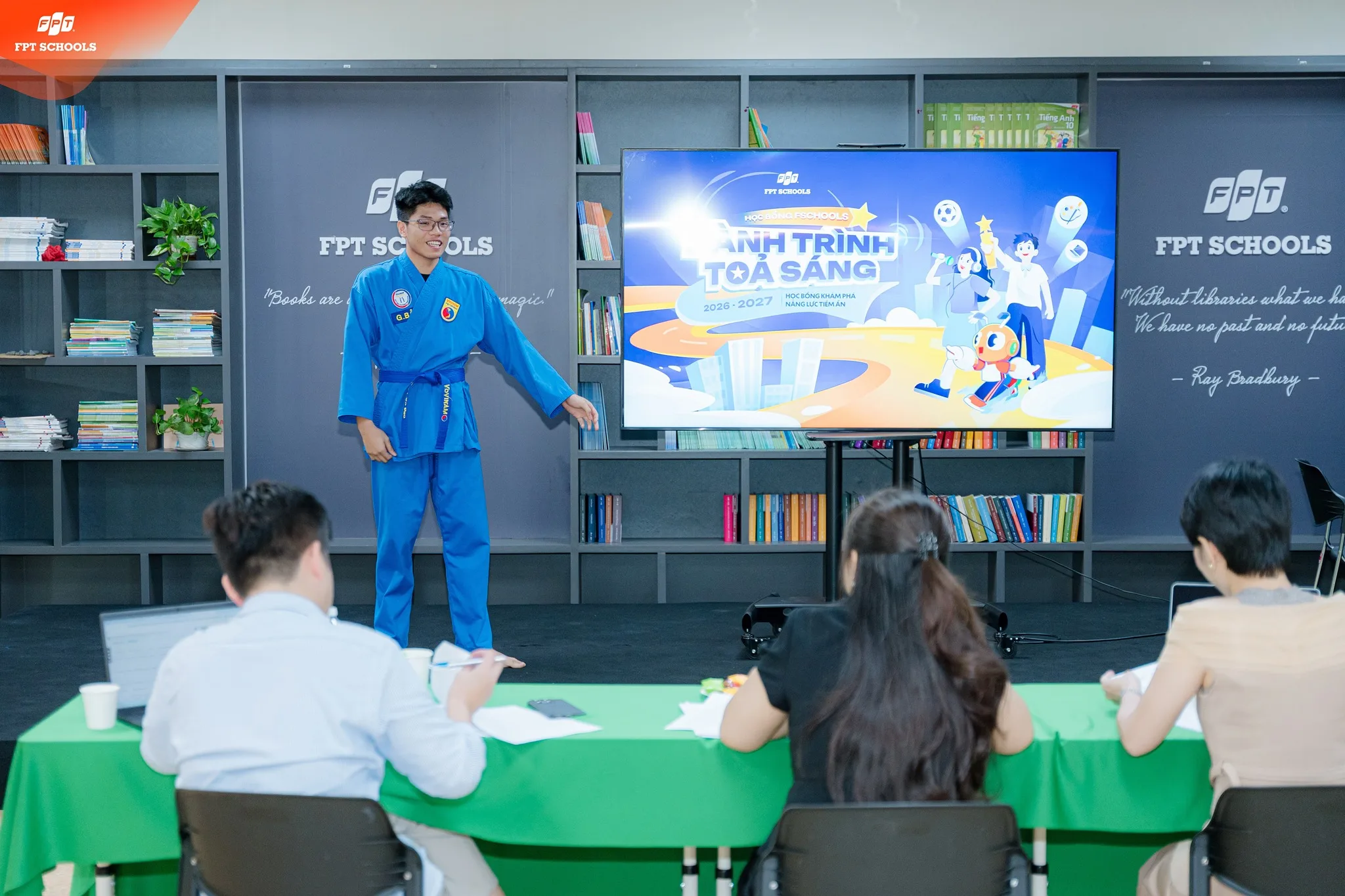 Vòng phỏng vấn học bổng FSchools – Hành trình tỏa sáng và Hội thảo FSchool Talk tại FPT School Tây Hà Nội | FPT Schools