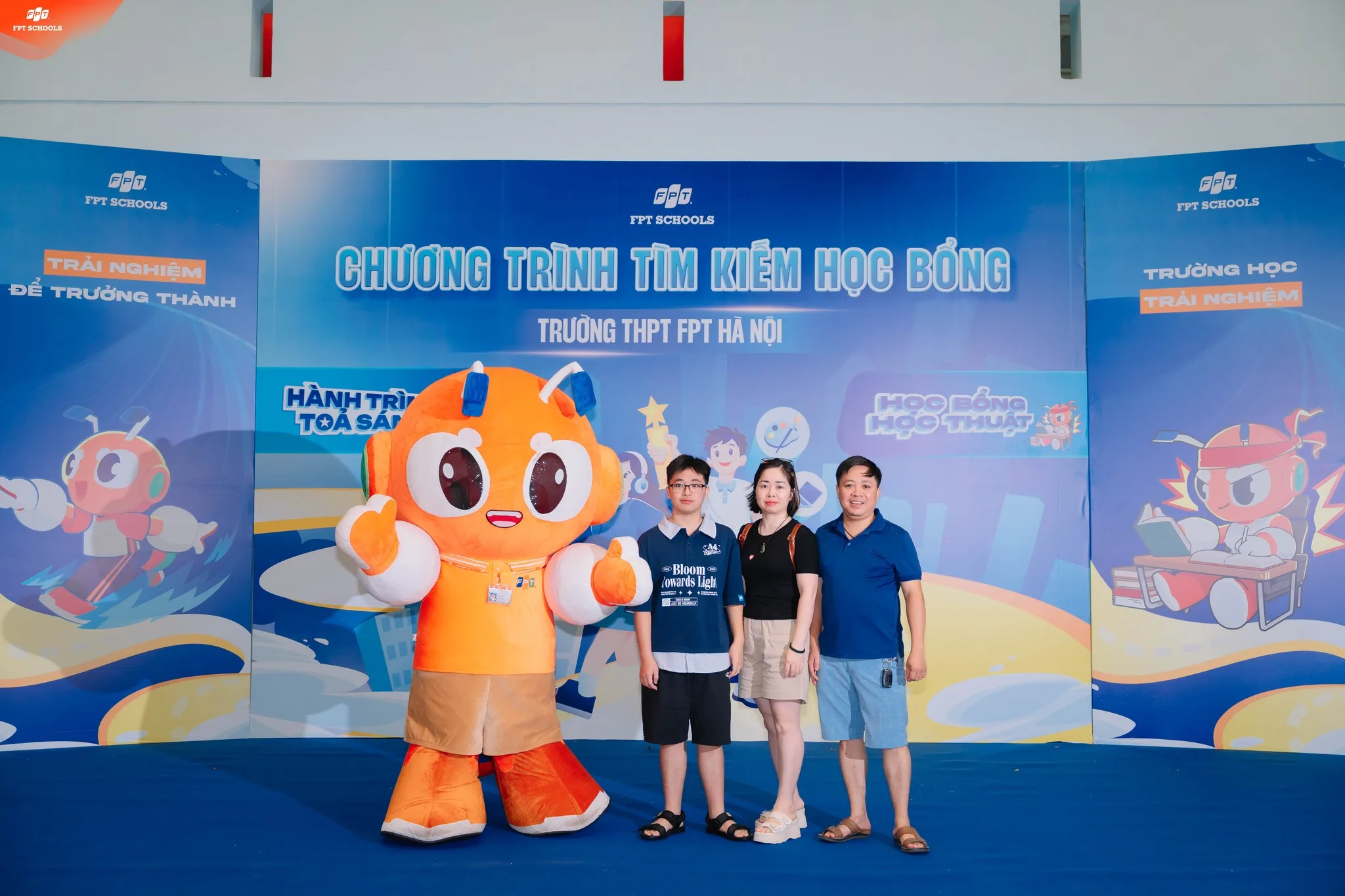 GẦN 200 HỌC SINH THAM GIA CHƯƠNG TRÌNH TÌM KIẾM HỌC BỔNG TẠI TRƯỜNG THPT FPT HÀ NỘI | FPT Schools