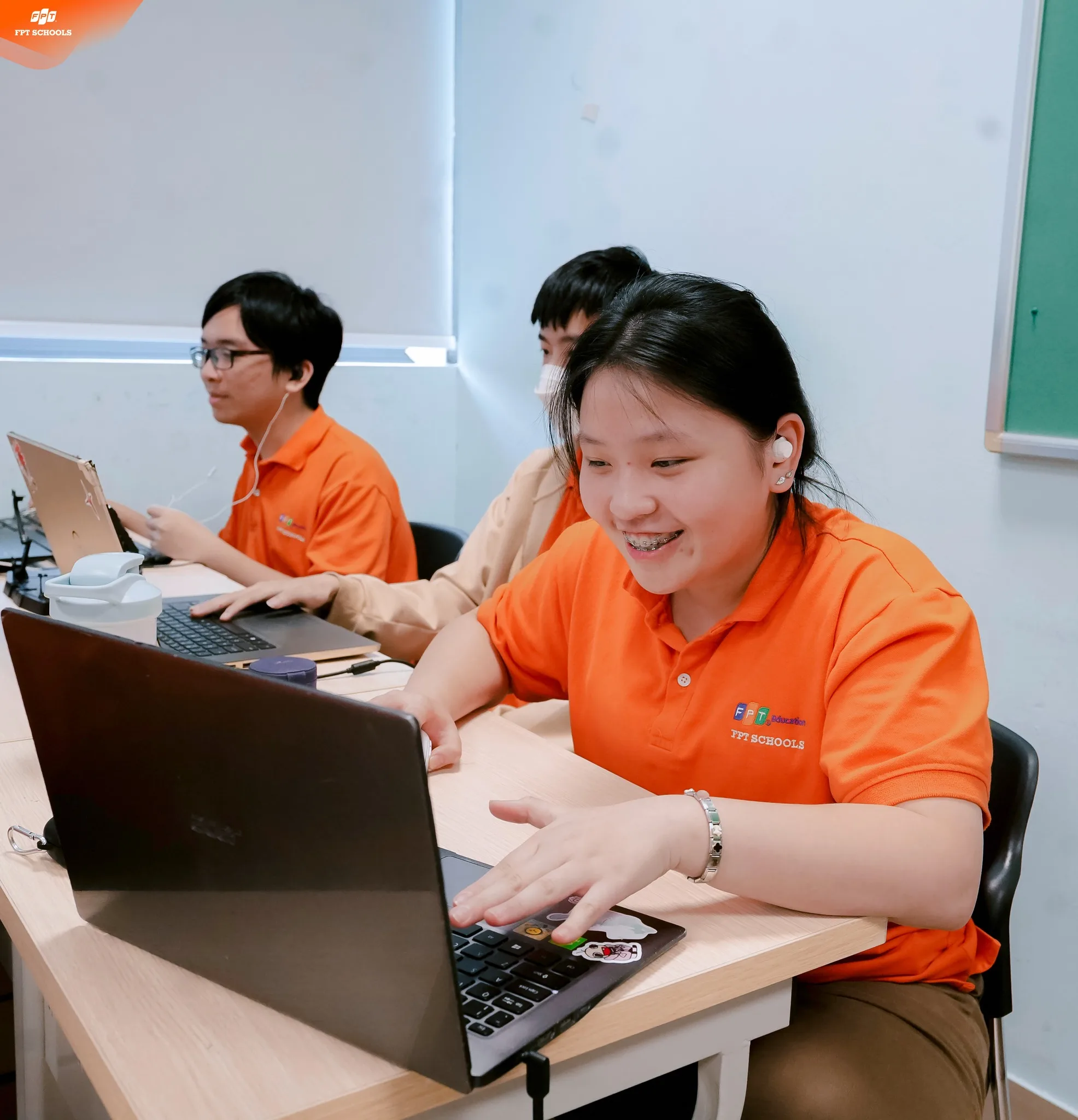 7 cách cải thiện học tập giúp con tiến bộ rõ rệt mỗi ngày - FPT Education cách cải thiện học tập