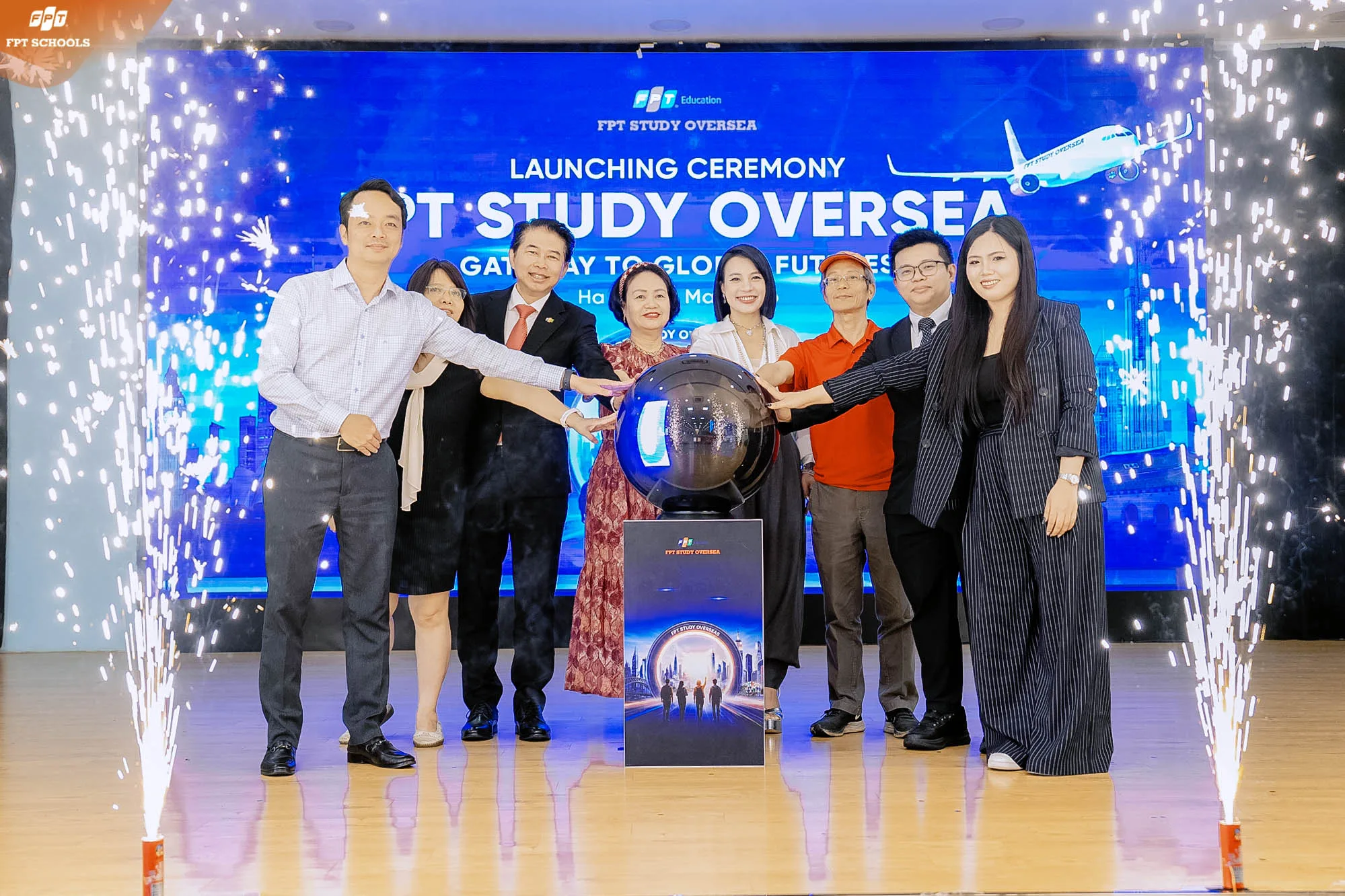 EDUCATION & CAREER DAY 2026 – NGÀY HỘI ĐỊNH HƯỚNG TƯƠNG LAI DÀNH CHO HỌC SINH TRƯỜNG THPT FPT HÀ NỘI | FPT Schools