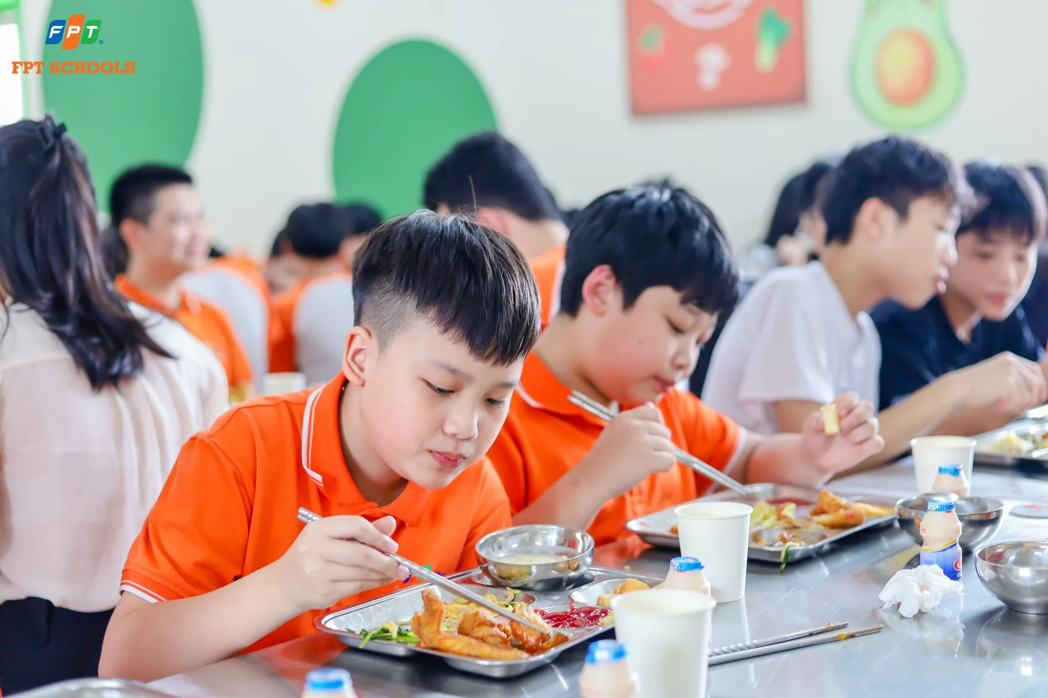 Khép lại năm học 2025 - 2026 tại nhà F bằng một bữa tiệc buffet linh đình | FPT Schools