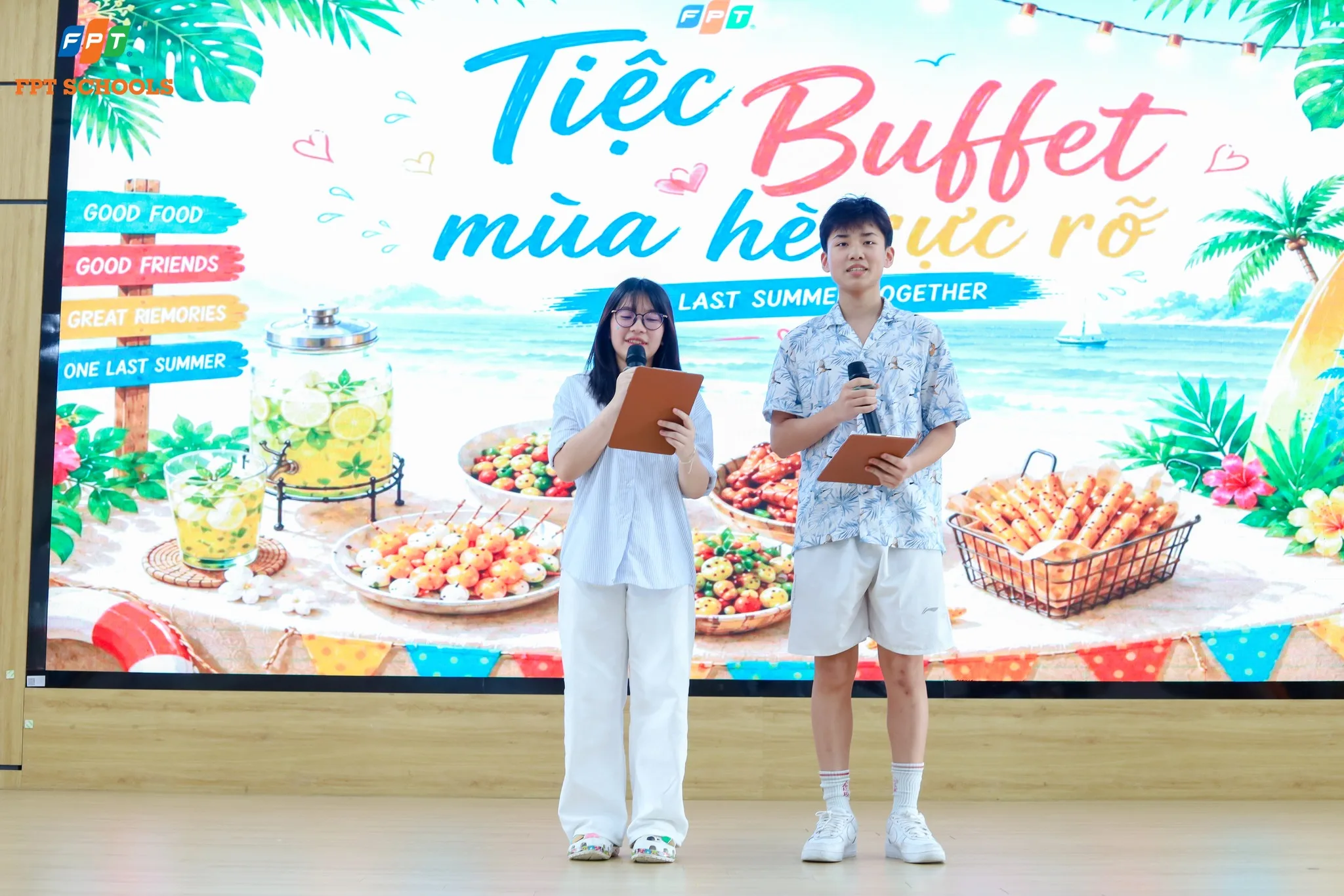 Khép lại năm học 2025 - 2026 tại nhà F bằng một bữa tiệc buffet linh đình - FPT Education Khép lại năm học 2025 - 2026 tại nhà F bằng một bữa tiệc buffet linh đình | FPT Schools