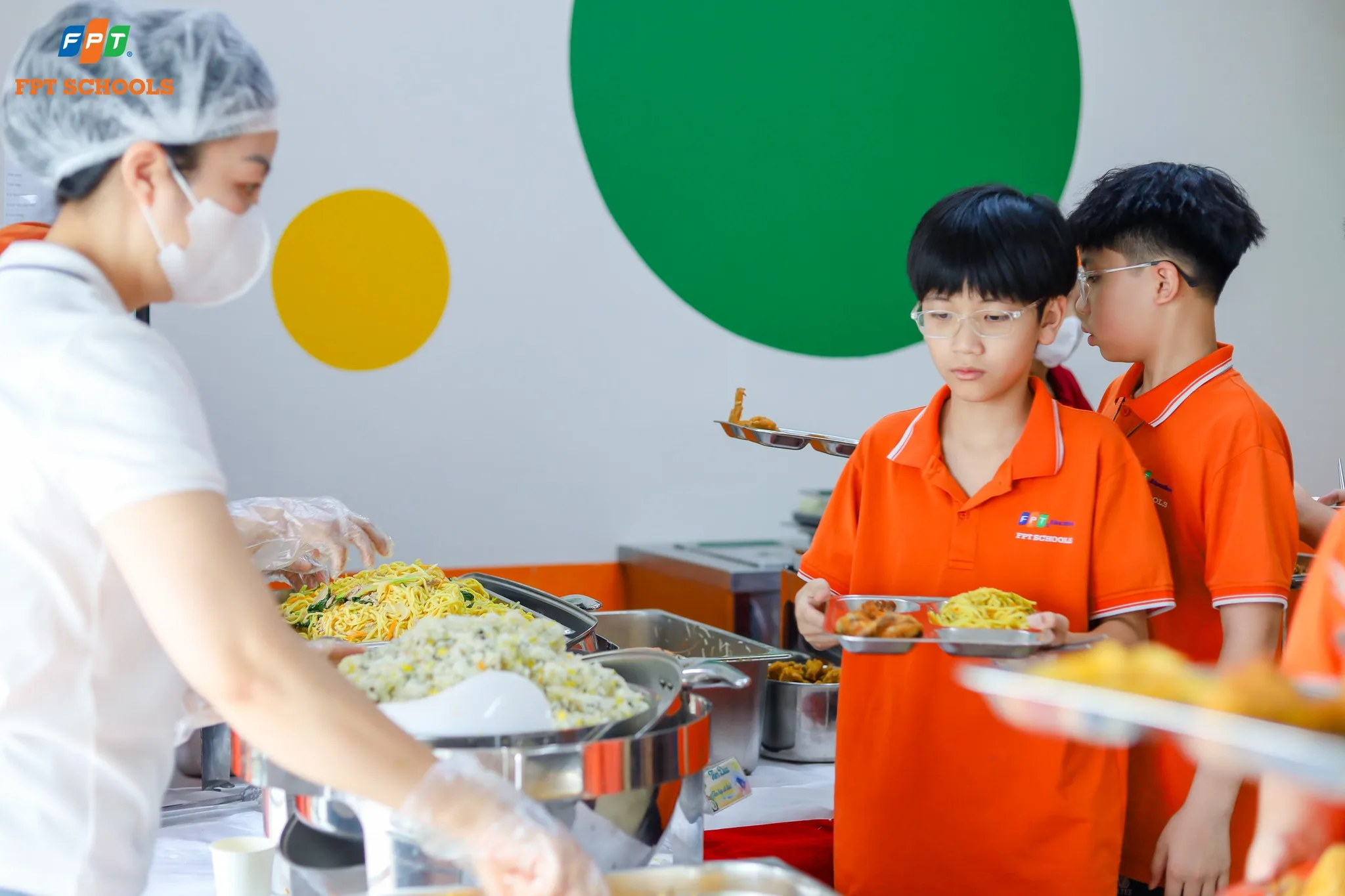 Khép lại năm học 2025 - 2026 tại nhà F bằng một bữa tiệc buffet linh đình | FPT Schools