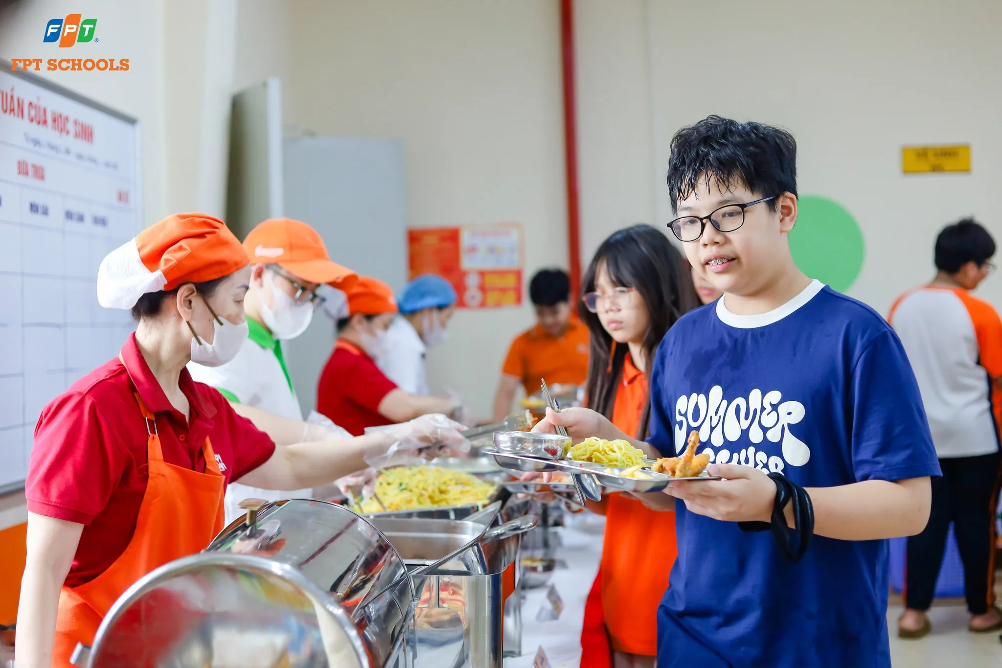 Khép lại năm học 2025 - 2026 tại nhà F bằng một bữa tiệc buffet linh đình | FPT Schools