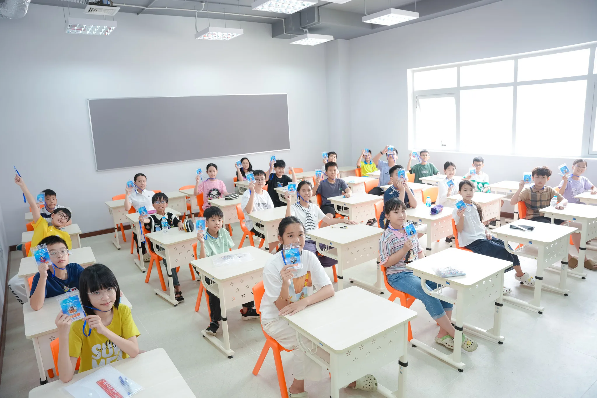 FPT School Vinh tổ chức Open Day 2026 với nhiều hoạt động trải nghiệm hấp dẫn dành cho học sinh, phụ huynh - FPT Education Nhiều học sinh có thành tích học tập tốt tranh tài tại Kỳ thi Tìm kiếm học bổng của FPT School Vinh