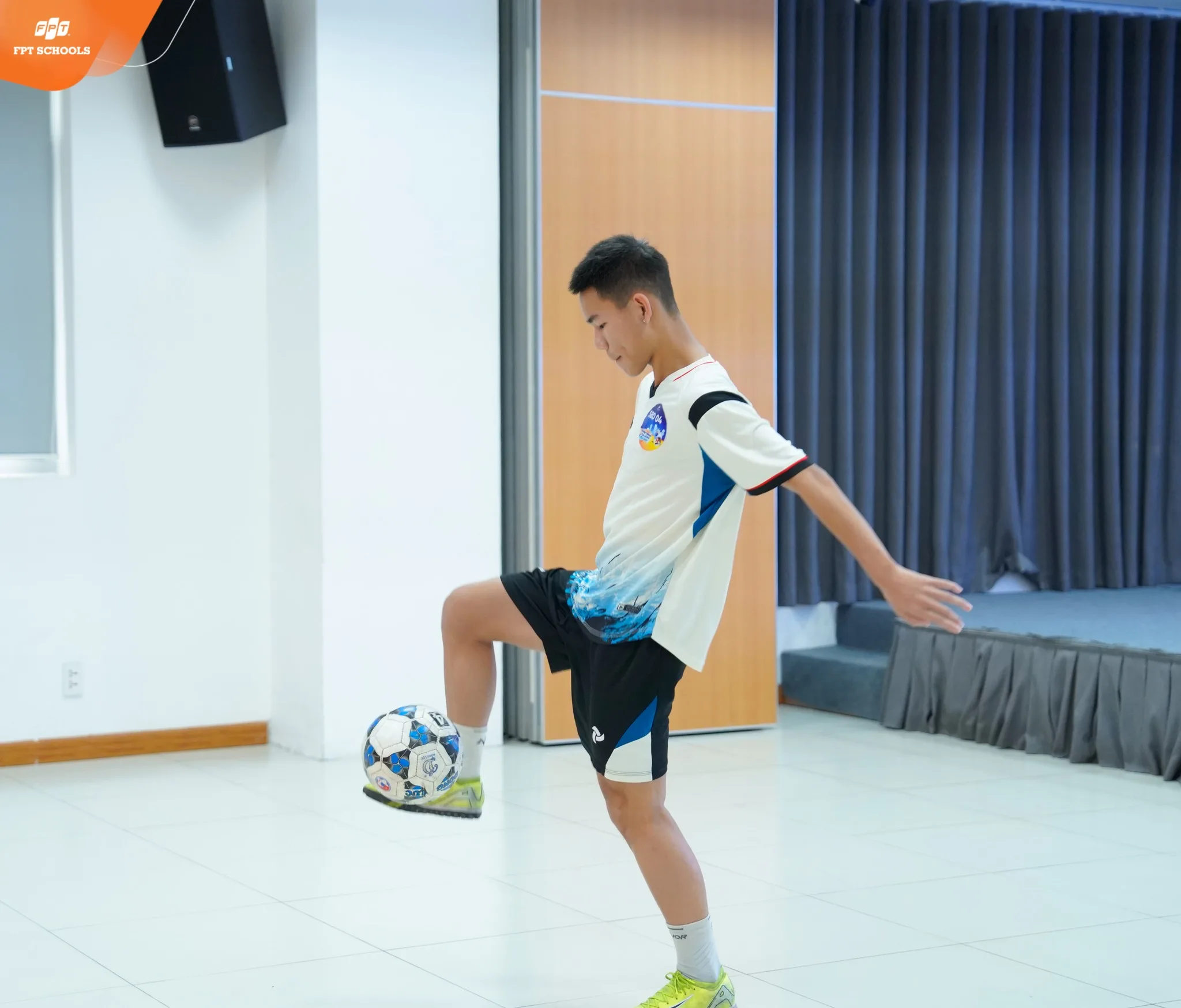 Những “ẩn số thú vị” tiếp tục xuất hiện tại FPT School Hải Phòng – Hành trình tỏa sáng đợt 2 - FPT Education Những “ẩn số thú vị” tiếp tục xuất hiện tại FPT School Hải Phòng – Hành trình tỏa sáng đợt 2 | FPT Schools