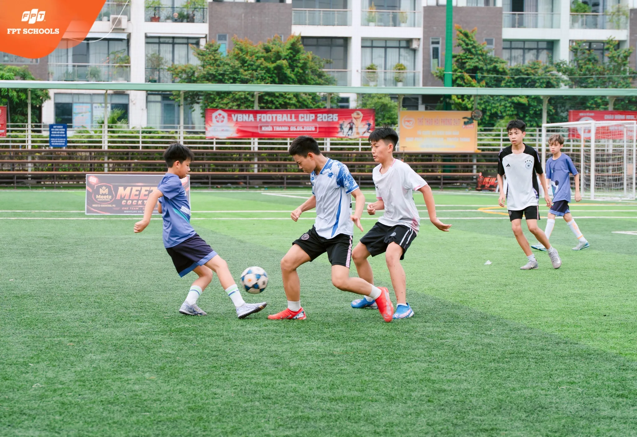 Sôi động sân cỏ giải giao hữu Tam hùng của CLB TEC bóng đá FPT School Hải Phòng | FPT Schools