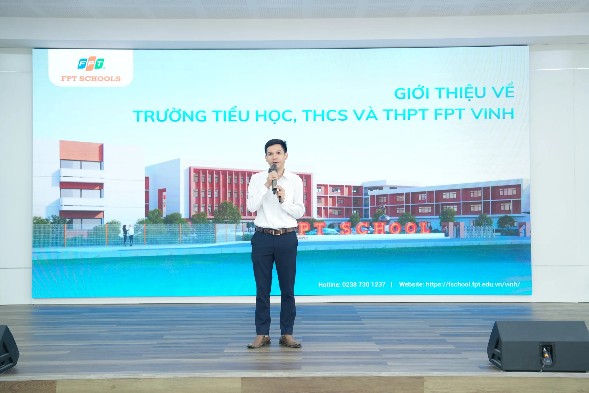FPT School Vinh tổ chức Open Day 2026 với nhiều hoạt động trải nghiệm hấp dẫn dành cho học sinh, phụ huynh - FPT Education TS.Trần Hải Hưng - Hiệu trưởng FPT School Vinh chia sẻ tại sự kiện Open Day