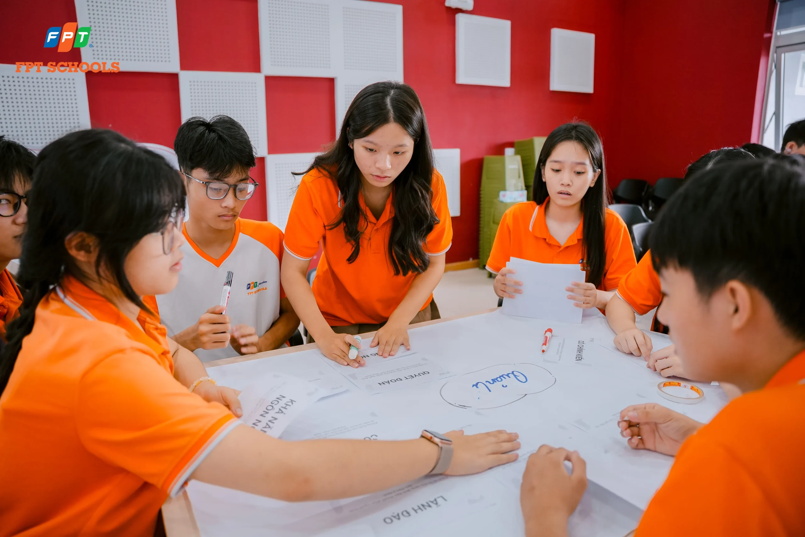 FPT School Thanh Hóa tăng cường hoạt động hướng nghiệp cho học sinh THPT | FPT Schools