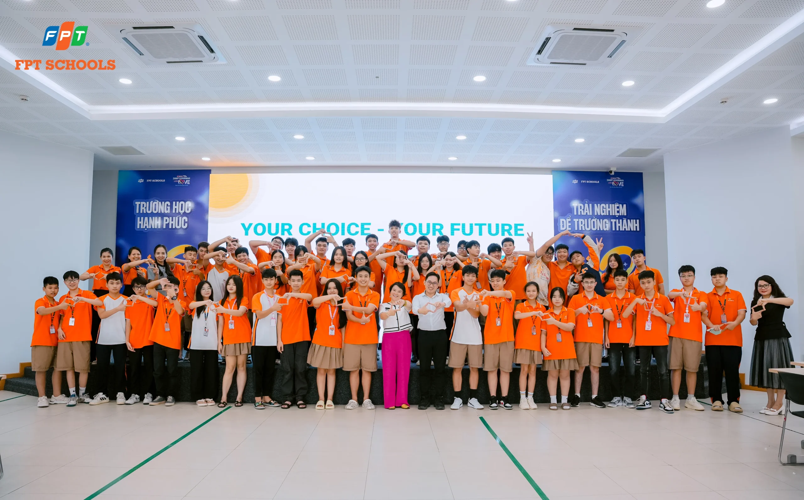 FPT School Thanh Hóa tăng cường hoạt động hướng nghiệp cho học sinh THPT - FPT Education Fschool Thanh Hoá tổ chức hướng nghiệp cho cho học sinh THPT