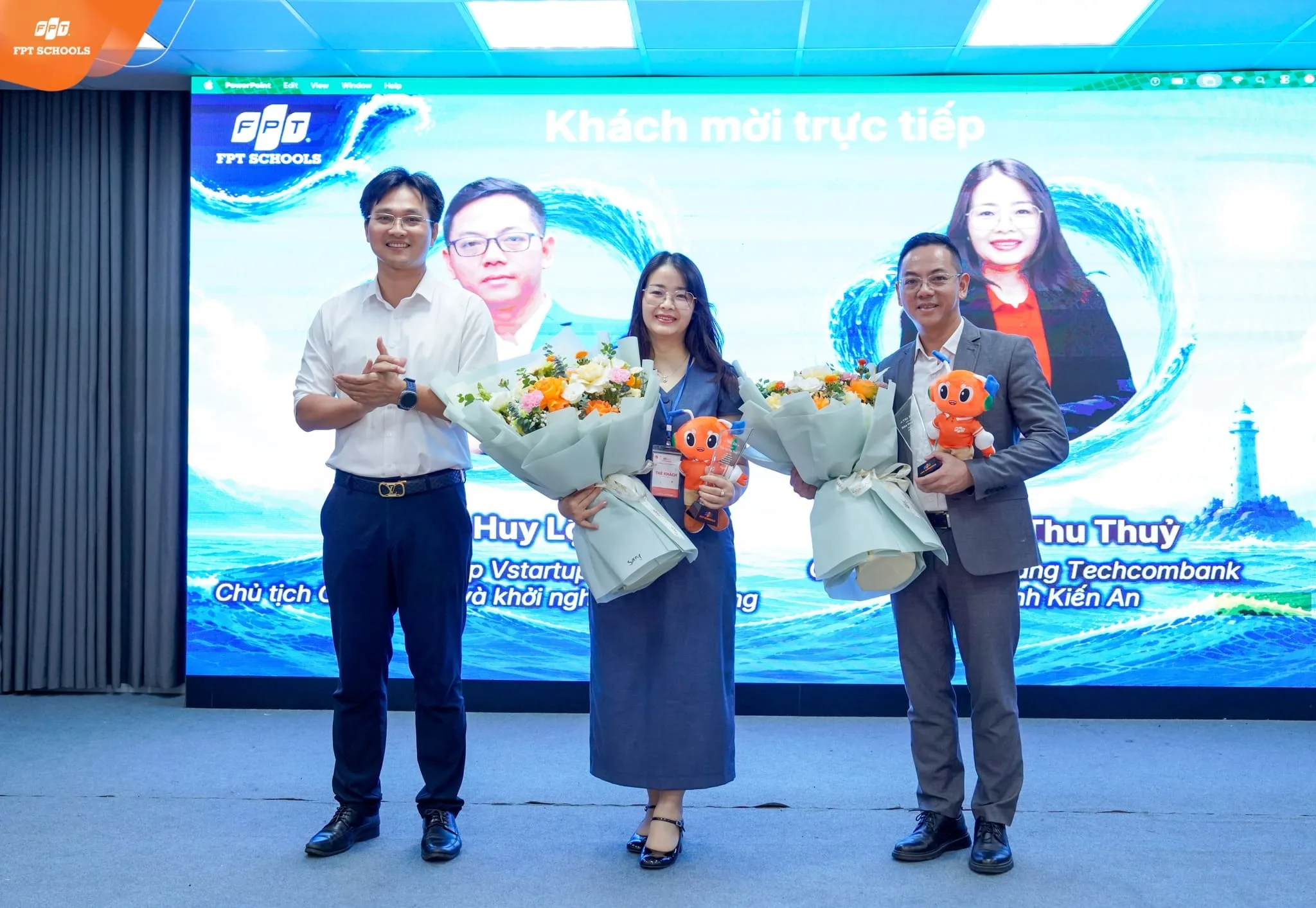 Học sinh FPT School Hải Phòng chủ động cầm lái chuyến tàu tương lai cùng Talkshow "Hành trình ra khơi" - FPT Education Học sinh FPT School Hải Phòng chủ động cầm lái chuyến tàu tương lai cùng Talkshow "Hành trình ra khơi" | FPT Schools