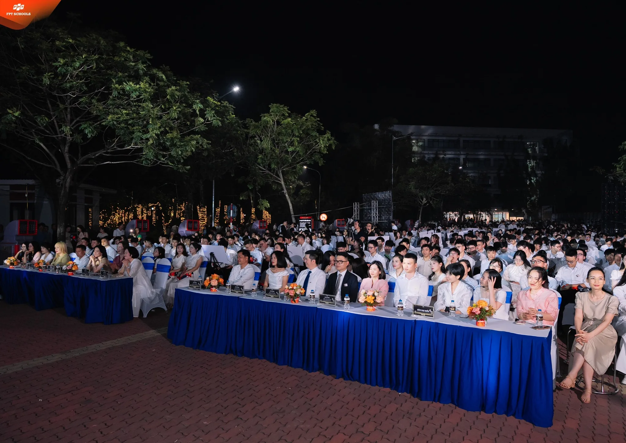Lễ trưởng thành K11: Suất chiếu cuối cùng của những năm tháng thanh xuân tại Trường THPT FPT Hà Nội | FPT Schools