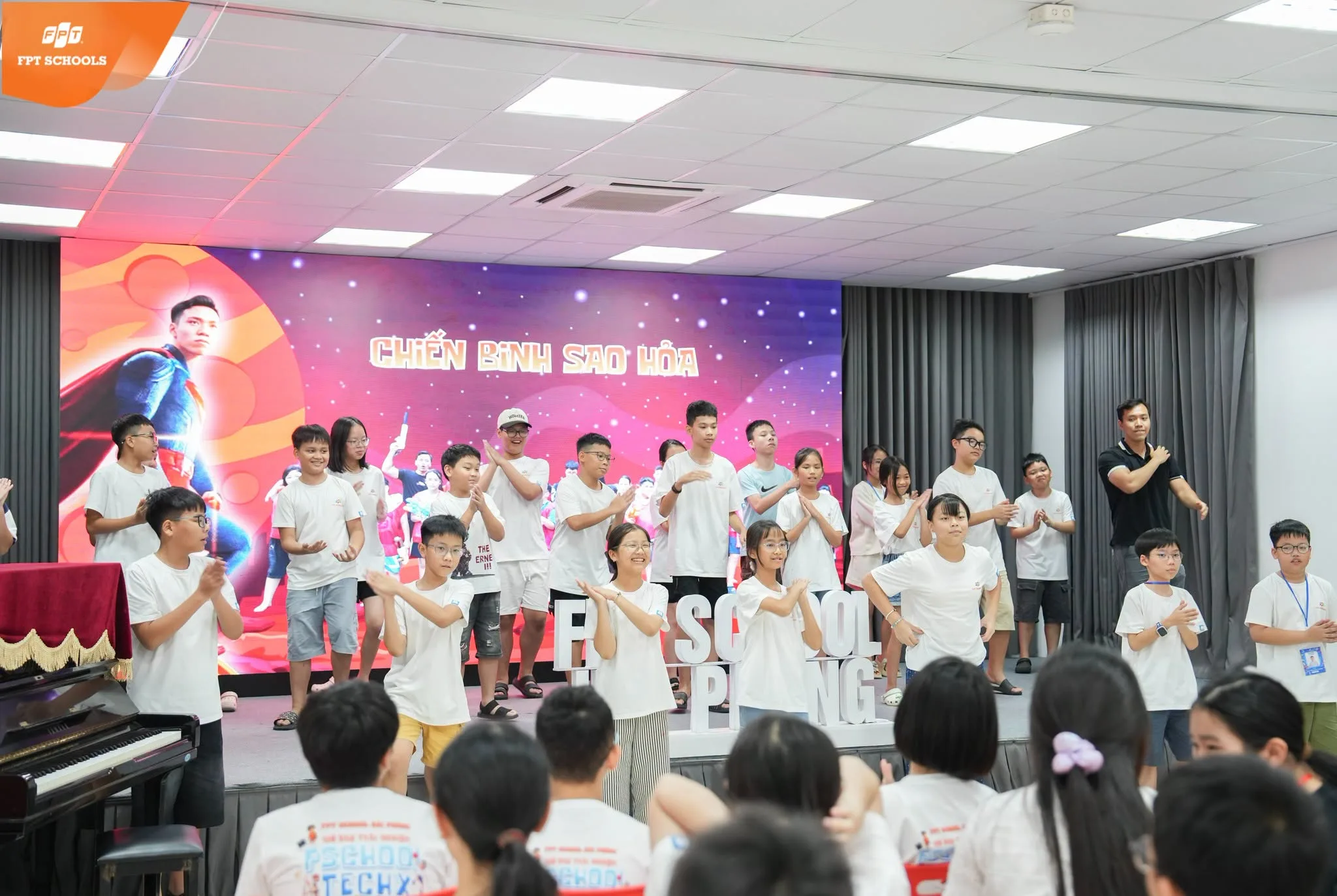 FPT School Hải Phòng TechX Summer Camp khép lại mùa hè
