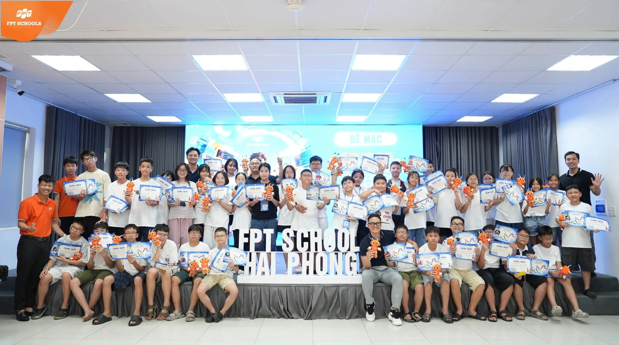 FPT School Hải Phòng TechX Summer Camp khép lại mùa hè -1