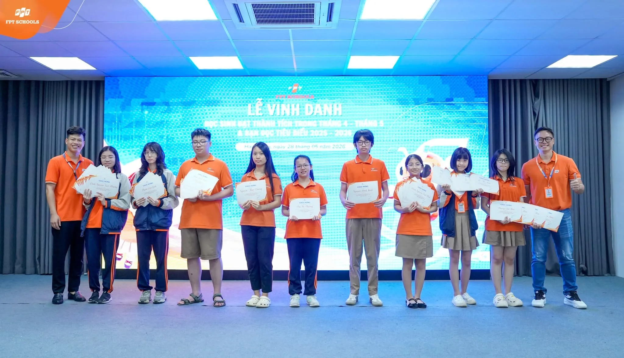 FPT School Hải Phòng vinh danh học sinh đạt thành tích tháng 4 – 5 và Bạn đọc tiêu biểu năm học 2025 – 2026-6