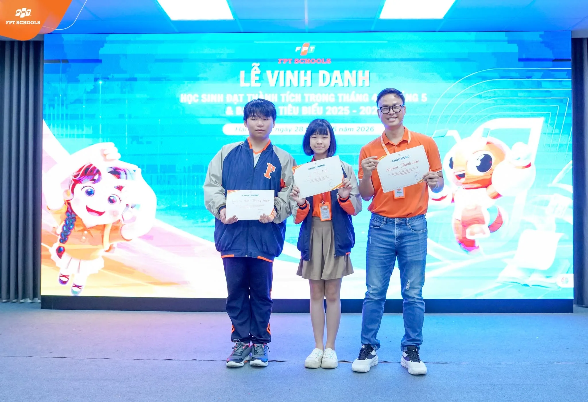 FPT School Hải Phòng vinh danh học sinh đạt thành tích tháng 4 – 5 và Bạn đọc tiêu biểu năm học 2025 – 2026-9