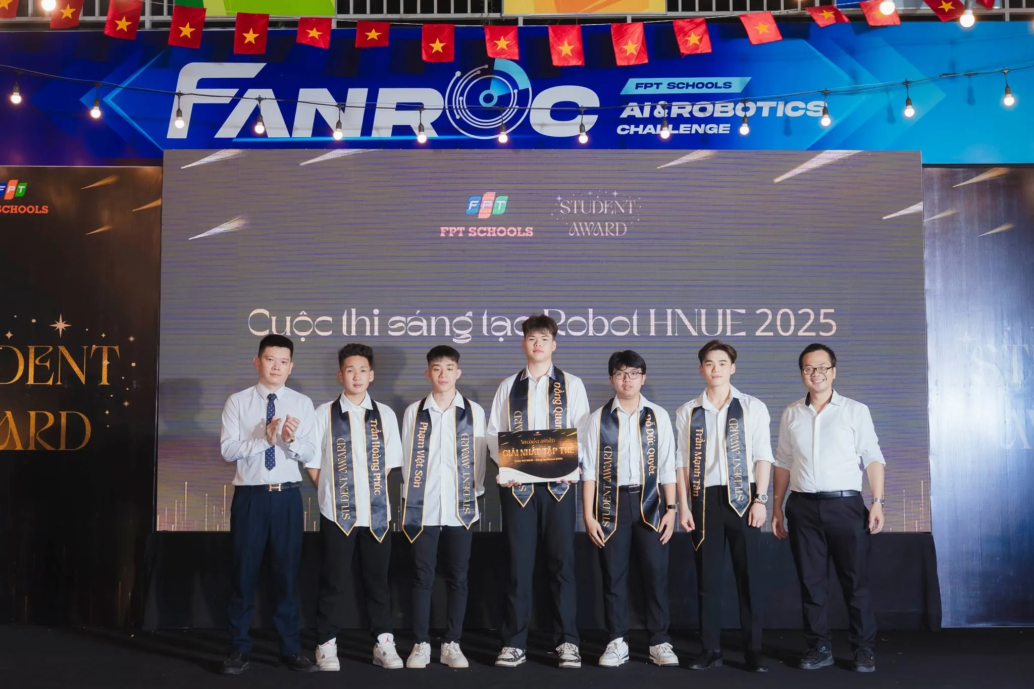 Vinh danh những gương mặt học sinh tiêu biểu năm học 2025-2026 tại FPT School Hà Nam | FPT Schools