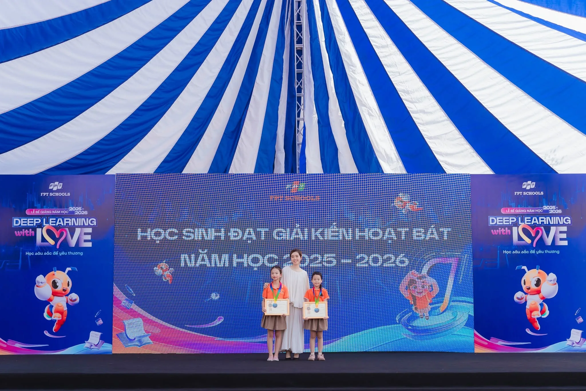 Vinh danh những gương mặt học sinh tiêu biểu năm học 2025-2026 tại FPT School Hà Nam | FPT Schools